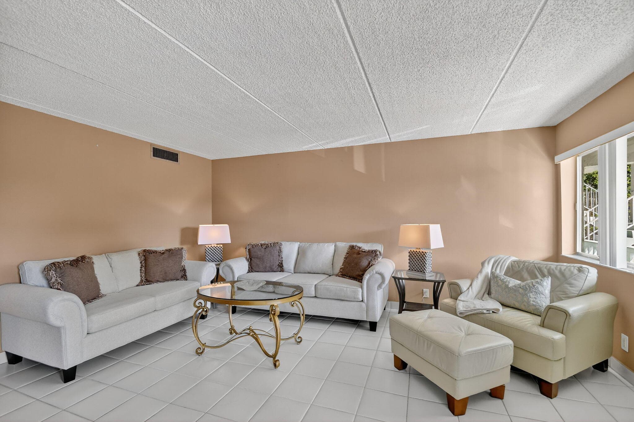3200 Springdale Boulevard 217, Palm Springs, FL 33461 — photo 4 of 38