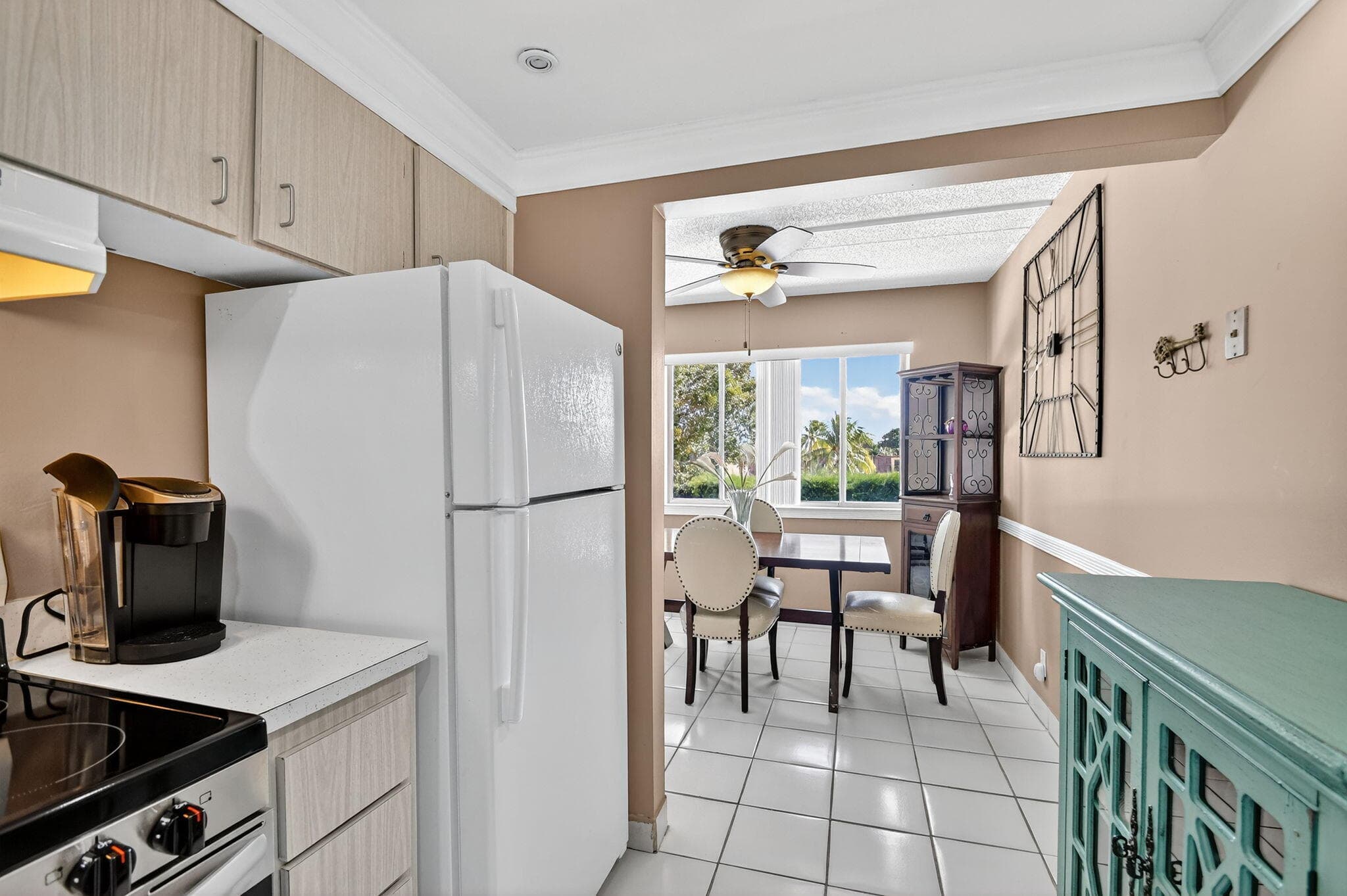 3200 Springdale Boulevard 217, Palm Springs, FL 33461 — photo 13 of 38