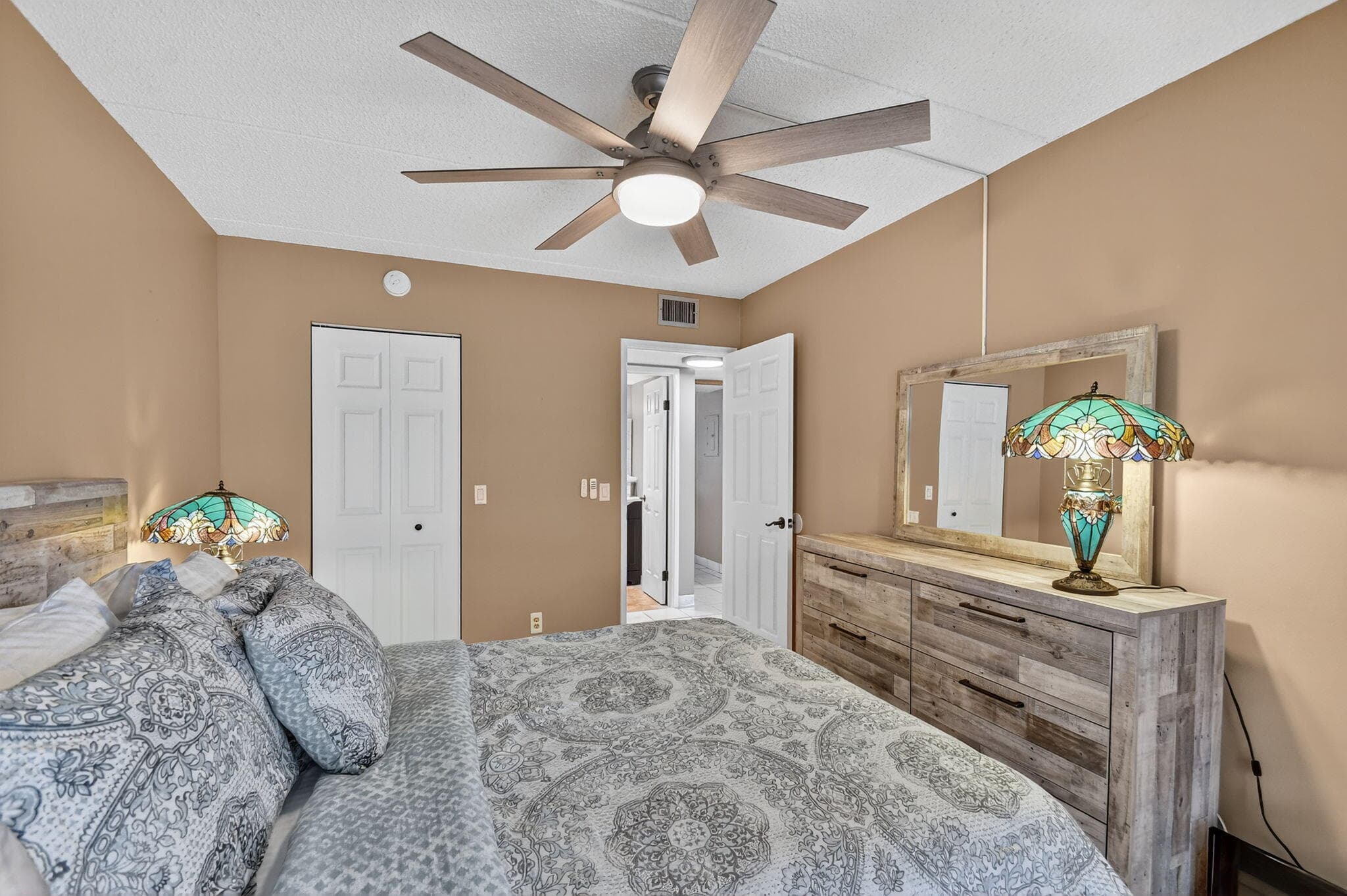 3200 Springdale Boulevard 217, Palm Springs, FL 33461 — photo 16 of 38