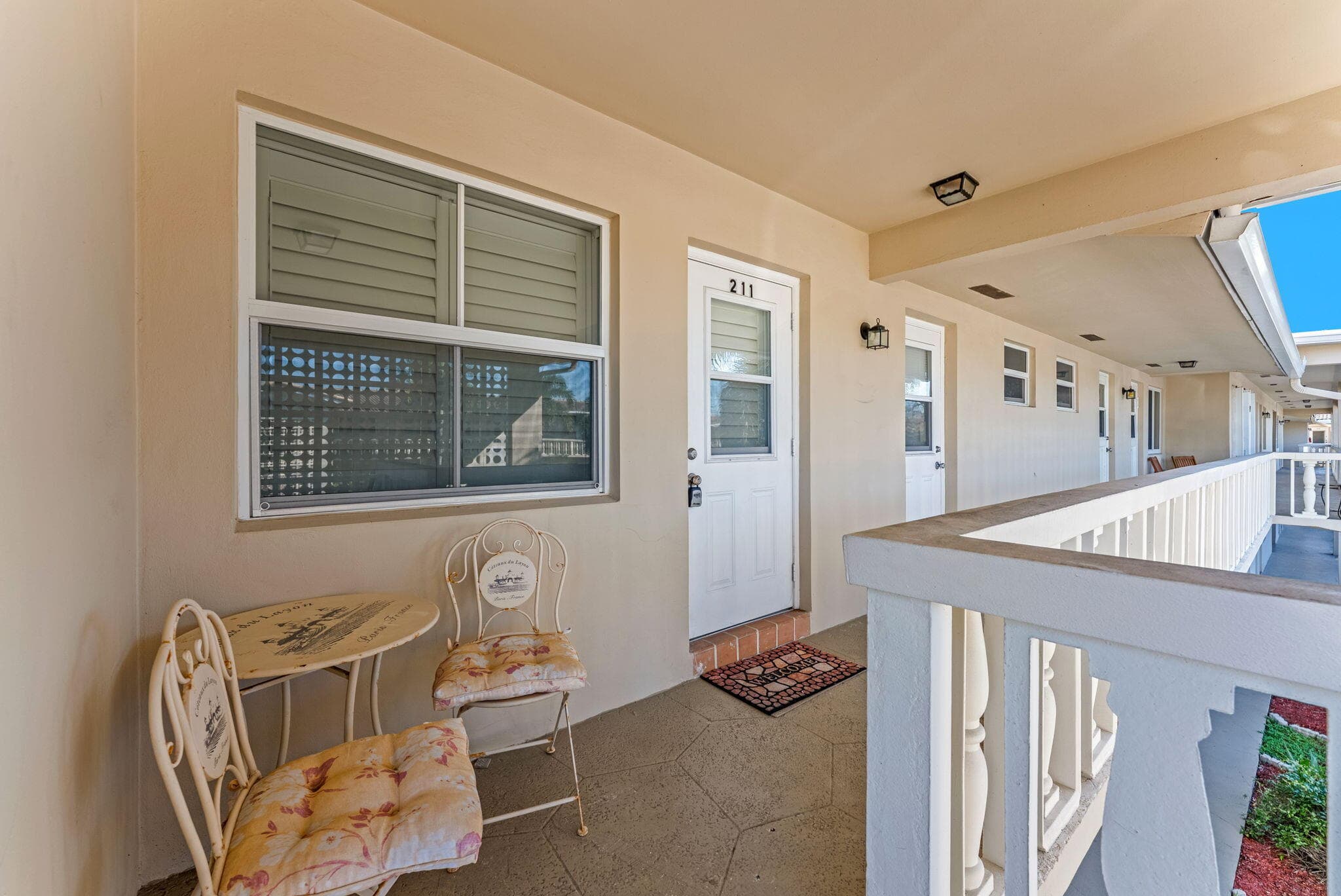 2131 NE 42nd Court 211e, Lighthouse Point, FL 33064 — photo 5 of 16