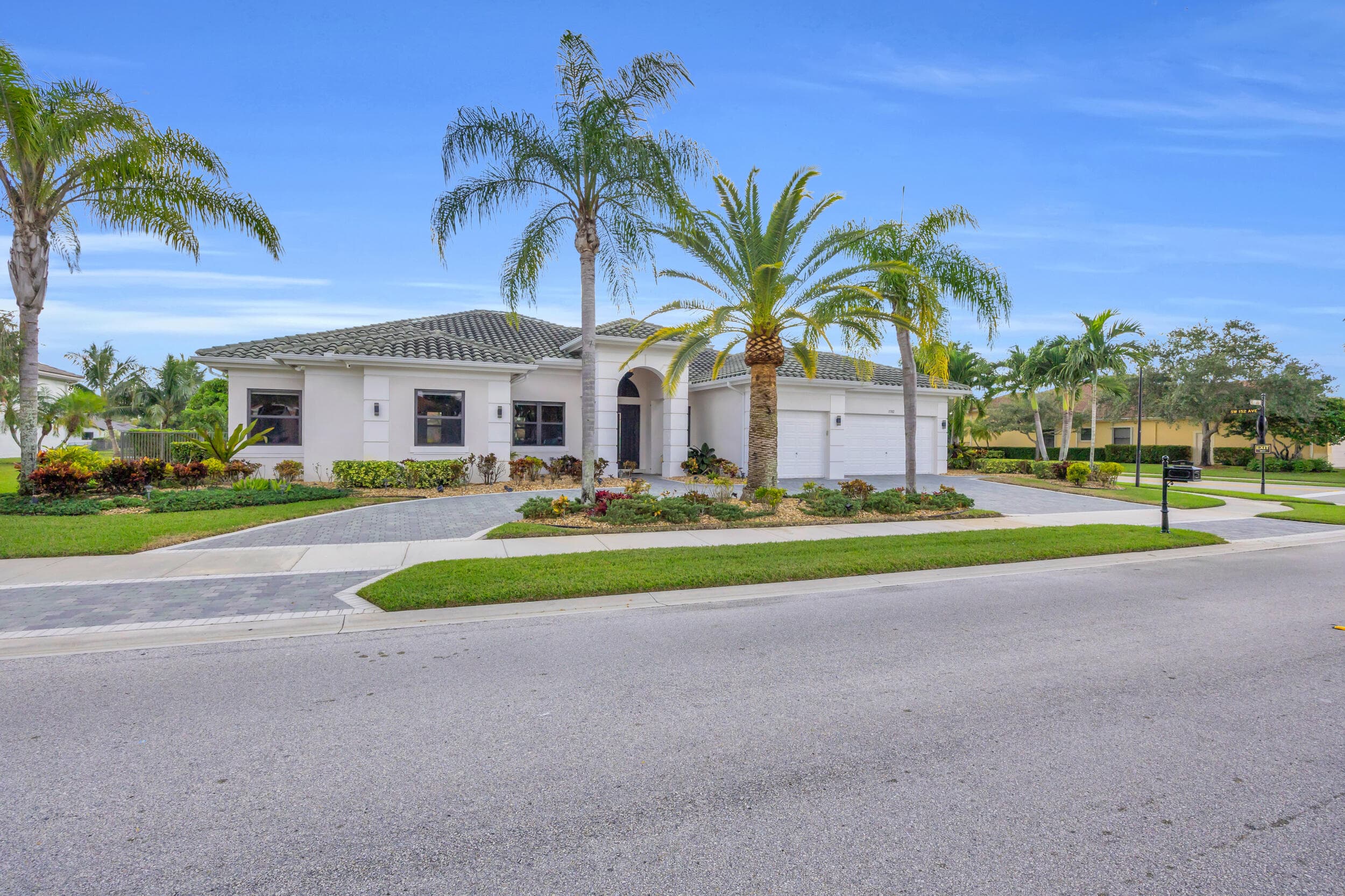 15182 SW 35th Street, Davie, FL 33331 — photo 2 of 53