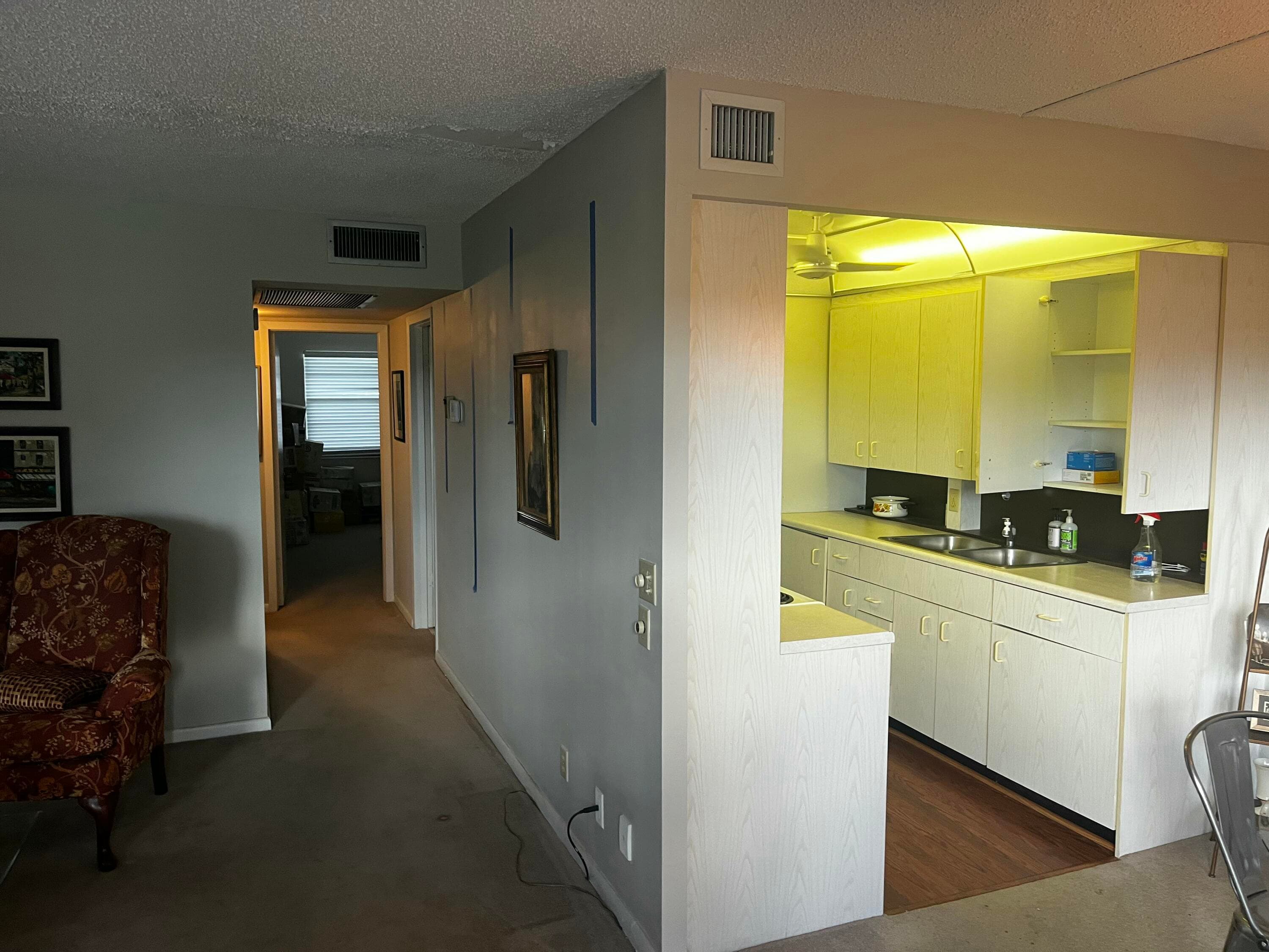 2087 Exeter E, Boca Raton, FL 33434 — photo 2 of 3