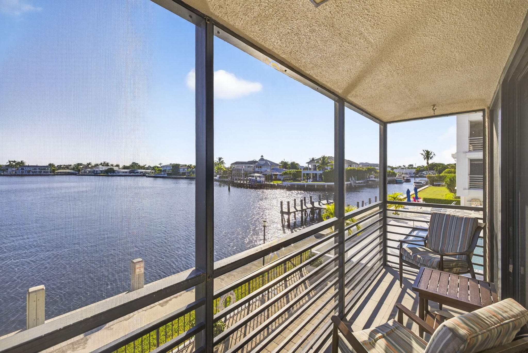 900 NE Spanish River Boulevard 2w, Boca Raton, FL 33431 — photo 3 of 43