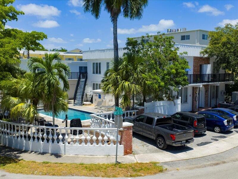 105 NE 16th Terrace, Fort Lauderdale, FL 33301 — photo 1 of 21