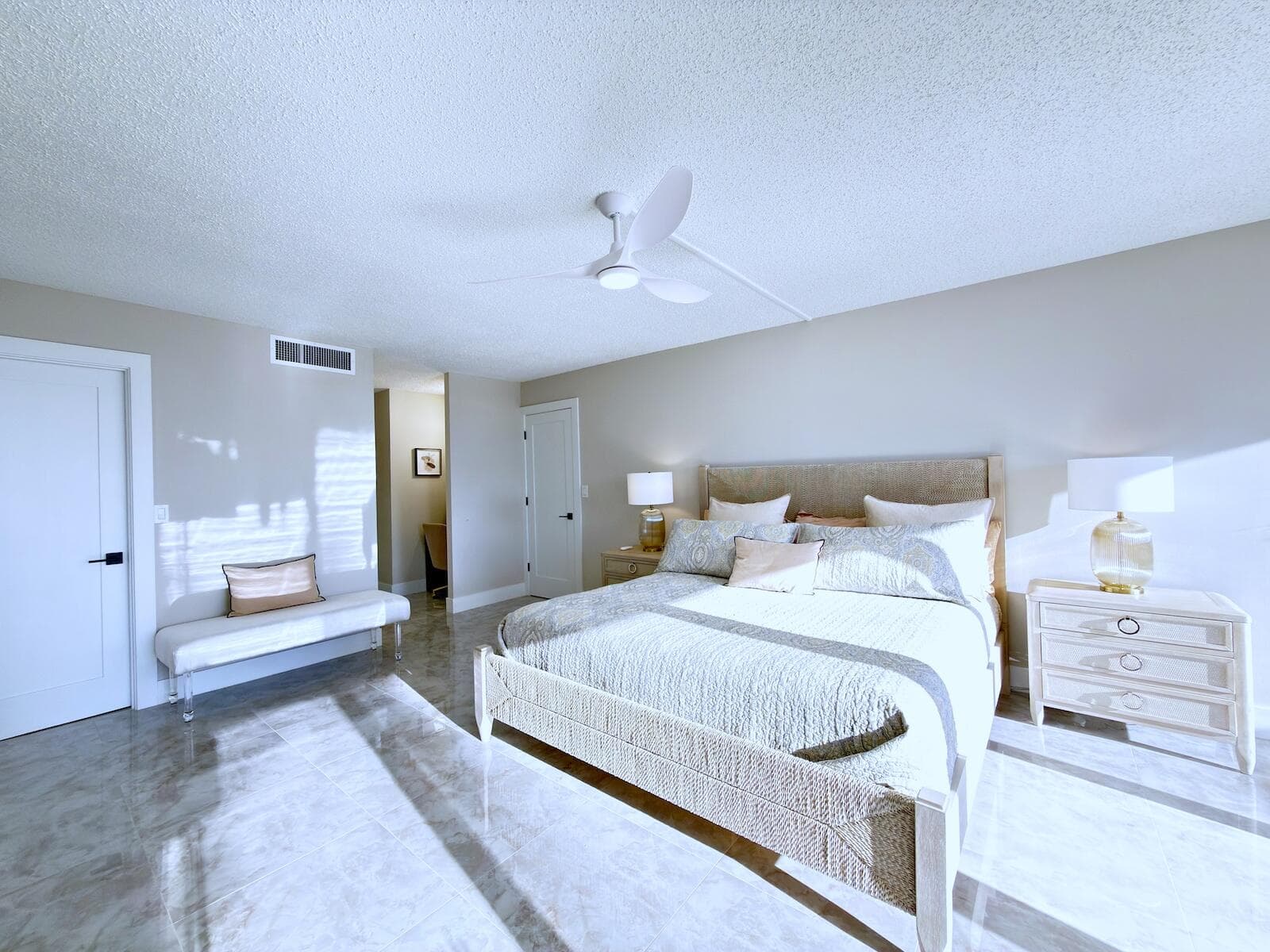 3546 S Ocean Boulevard 316, South Palm Beach, FL 33480 — photo 12 of 66