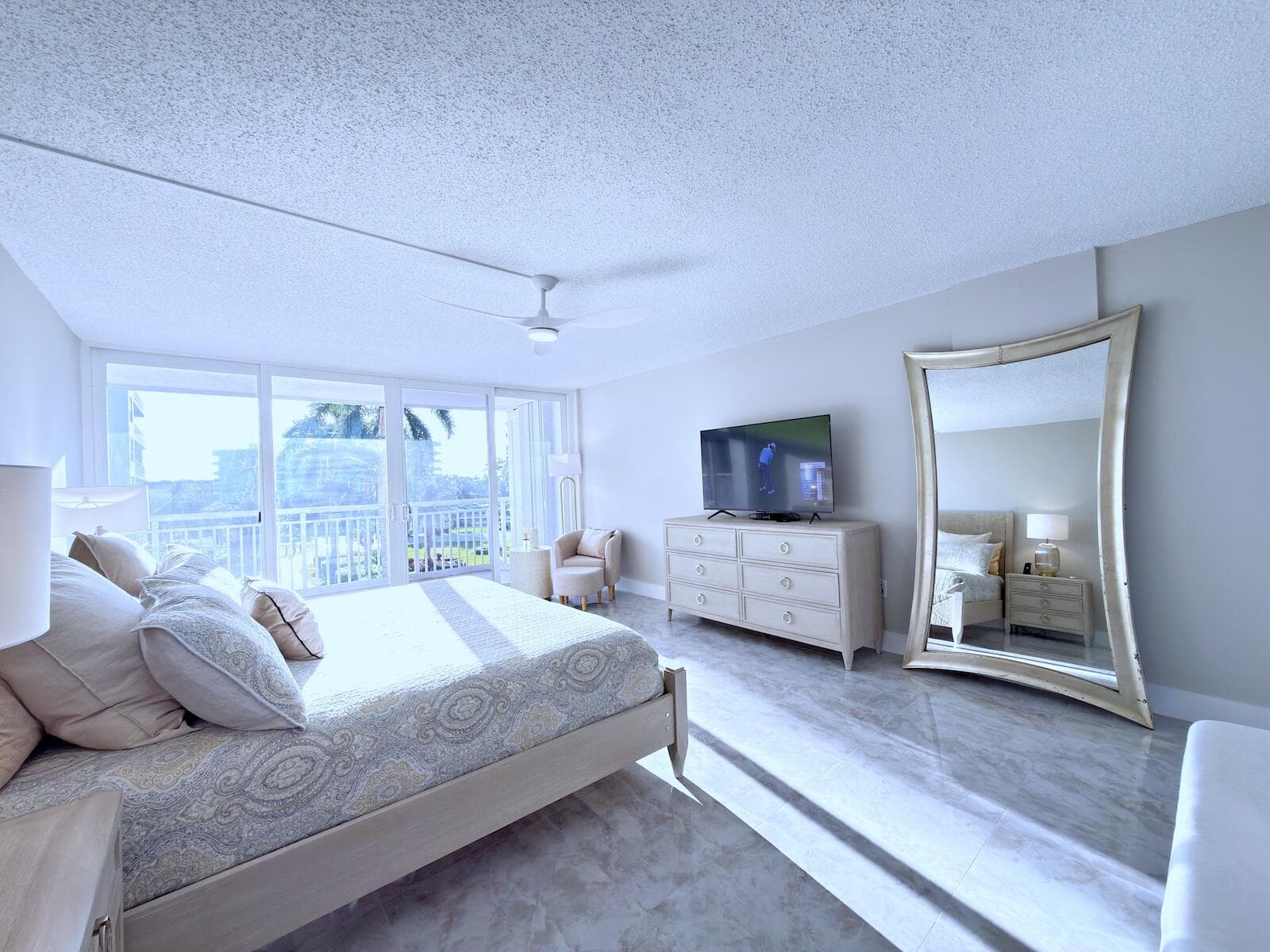 3546 S Ocean Boulevard 316, South Palm Beach, FL 33480 — photo 15 of 66