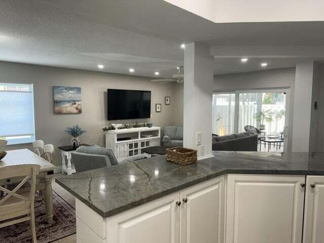 237 Seabreeze Circle, Jupiter, FL 33477 — photo 9 of 20
