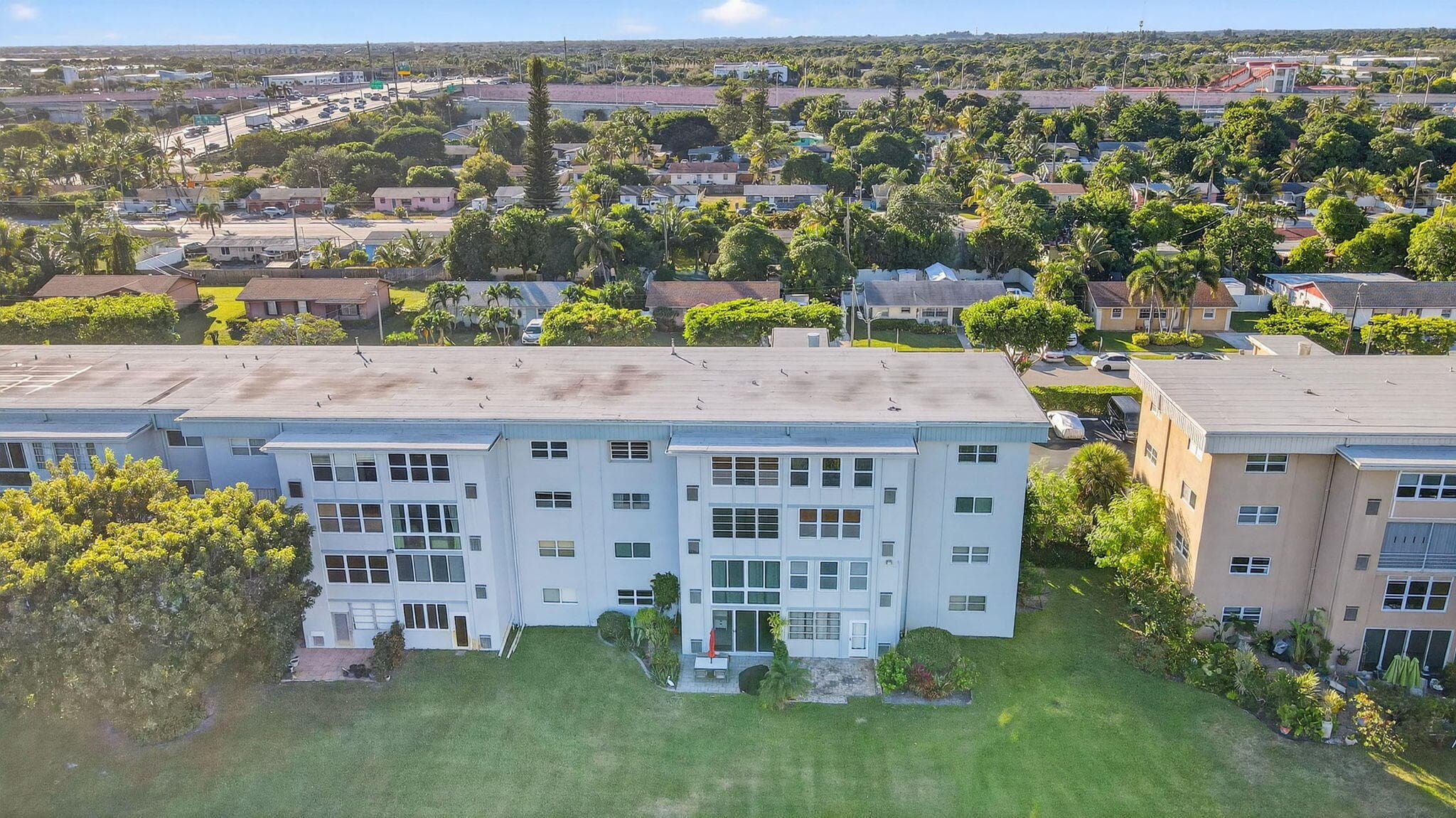 2400 NE 1st Lane 102, Boynton Beach, FL 33435 — photo 39 of 44