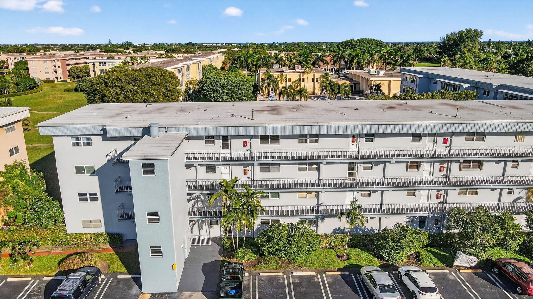 2400 NE 1st Lane 102, Boynton Beach, FL 33435 — photo 40 of 44