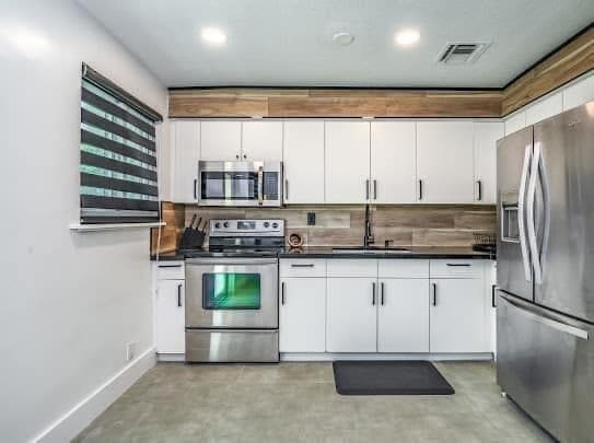 2747 Griffin Road 1-3, Fort Lauderdale, FL 33312 — photo 8 of 37