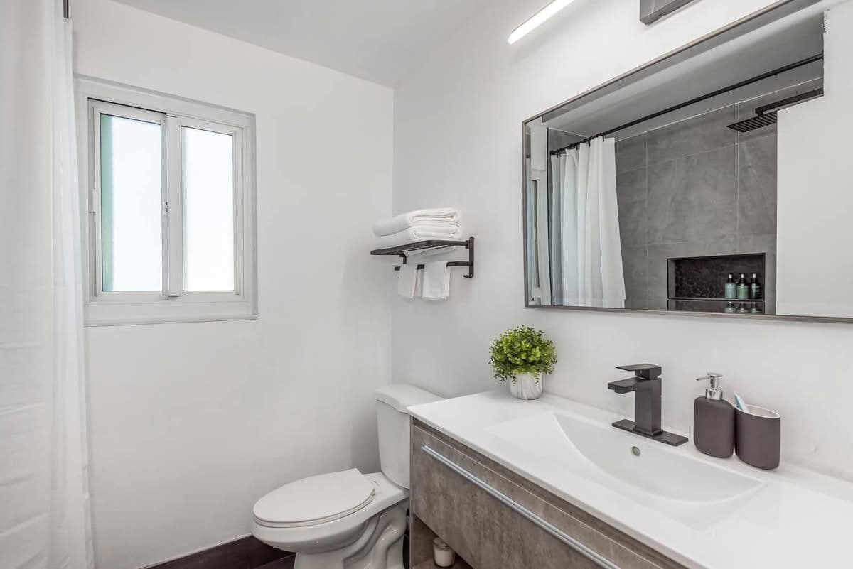 2747 Griffin Road 1-3, Fort Lauderdale, FL 33312 — photo 31 of 37