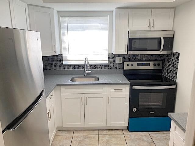 2667 Emory Dr Drive W H, West Palm Beach, FL 33415 — photo 2 of 13
