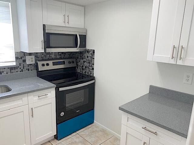 2667 Emory Dr Drive W H, West Palm Beach, FL 33415 — photo 5 of 13