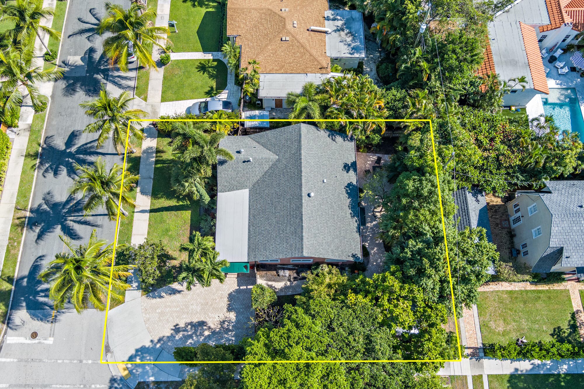 236 Avila Road, West Palm Beach, FL 33405 — photo 1 of 17