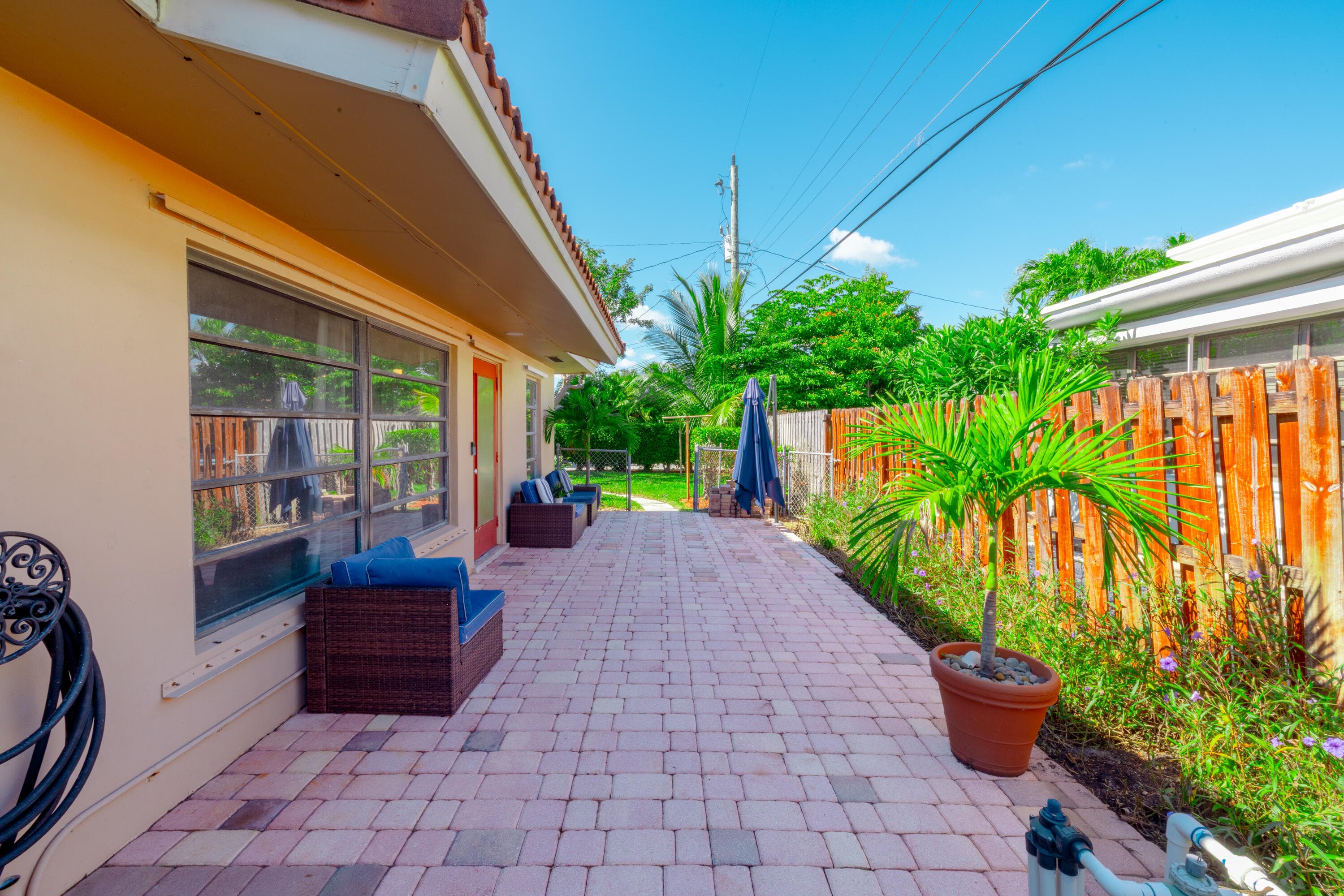 815 South Road, Boynton Beach, FL 33435 — photo 17 of 69