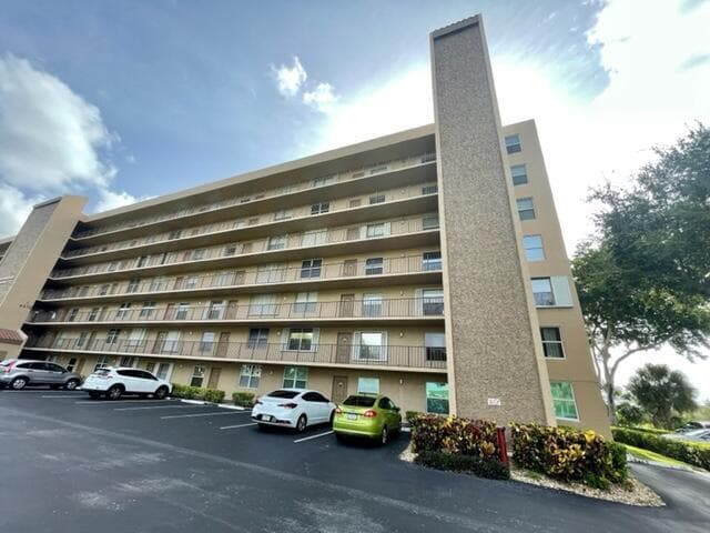 4570 NW 18th Avenue 609, Deerfield Beach, FL 33064 — photo 47 of 63