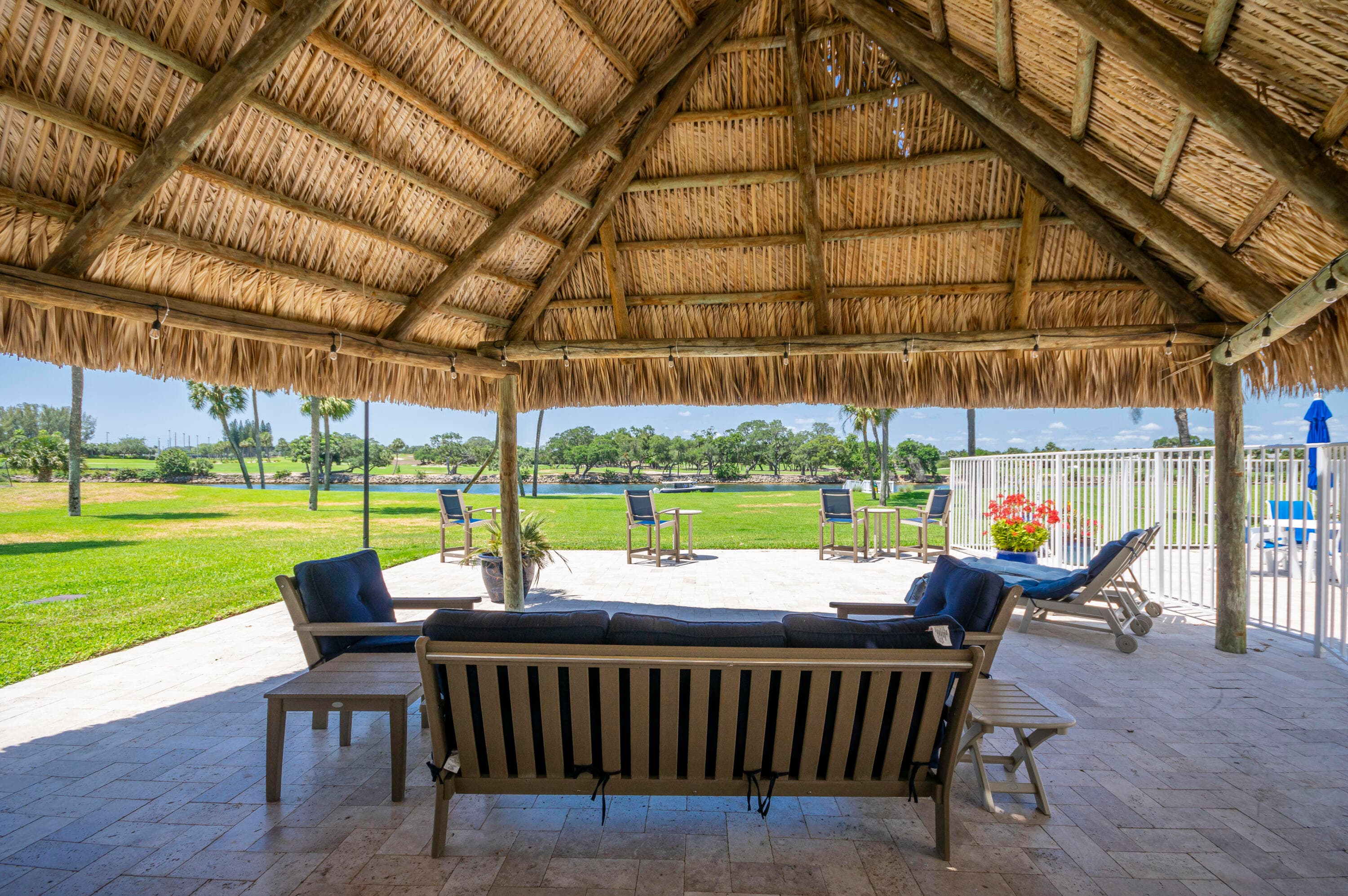 336 Golfview Road 518, North Palm Beach, FL 33408 — photo 28 of 31