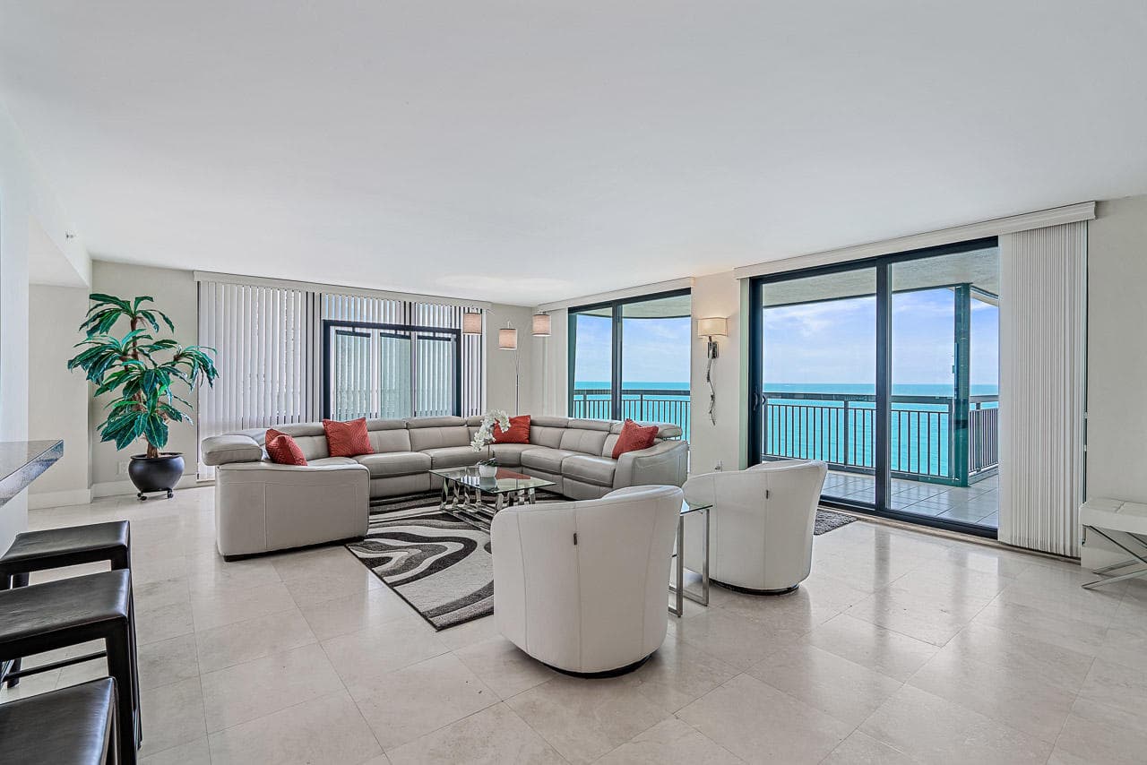 5380 N Ocean Drive 10j, Singer Island, FL 33404 — photo 2 of 37