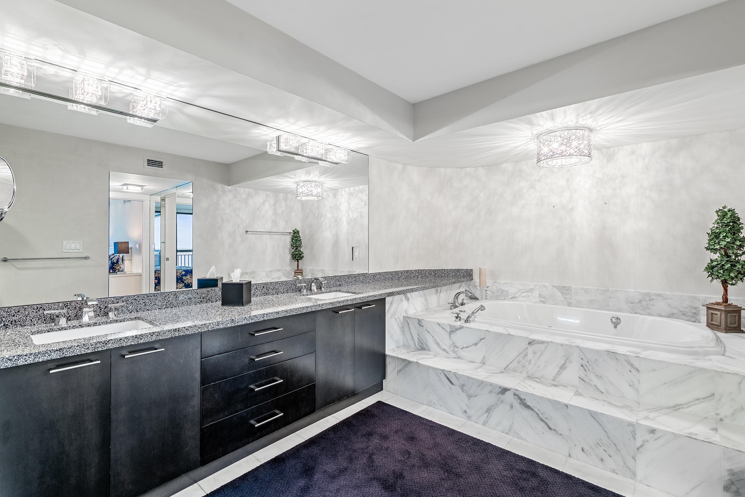 5380 N Ocean Drive 10j, Singer Island, FL 33404 — photo 13 of 37