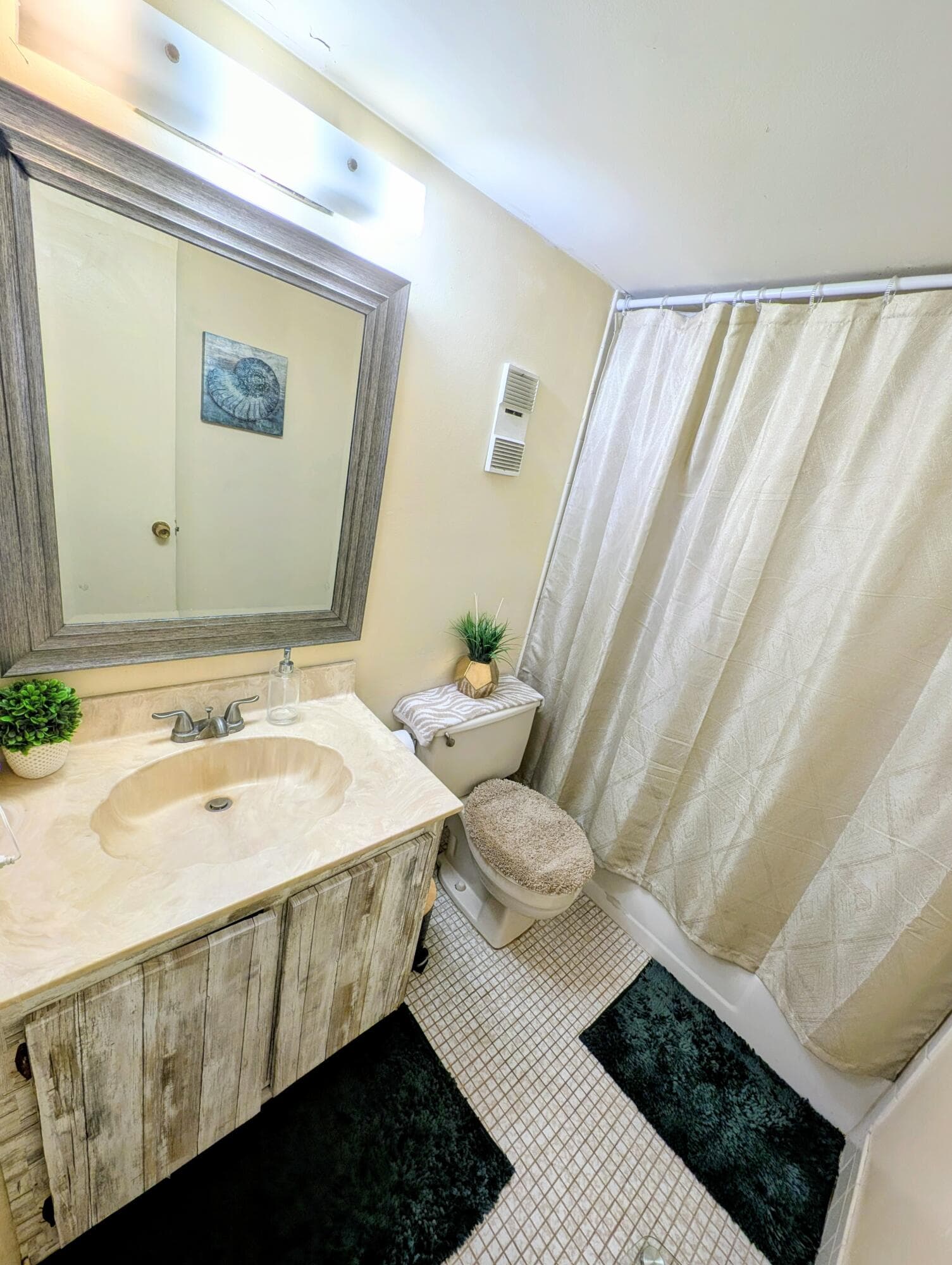 7960 NW 50th Street 104, Lauderhill, FL 33351 — photo 4 of 12