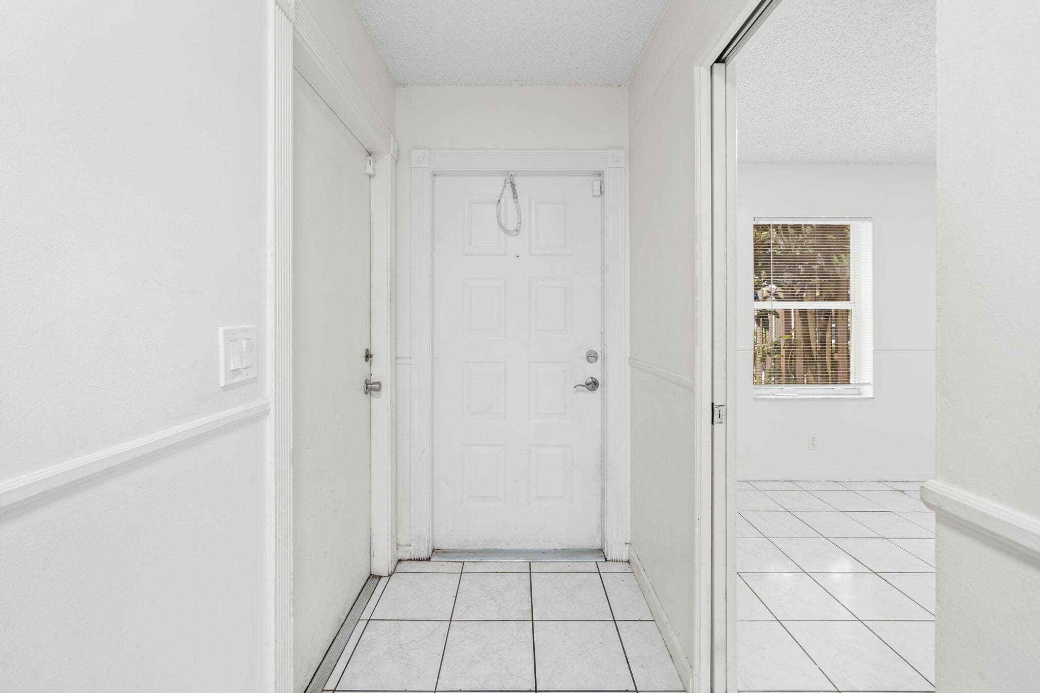 5072 Pine Abbey Drive S, West Palm Beach, FL 33415 — photo 2 of 19