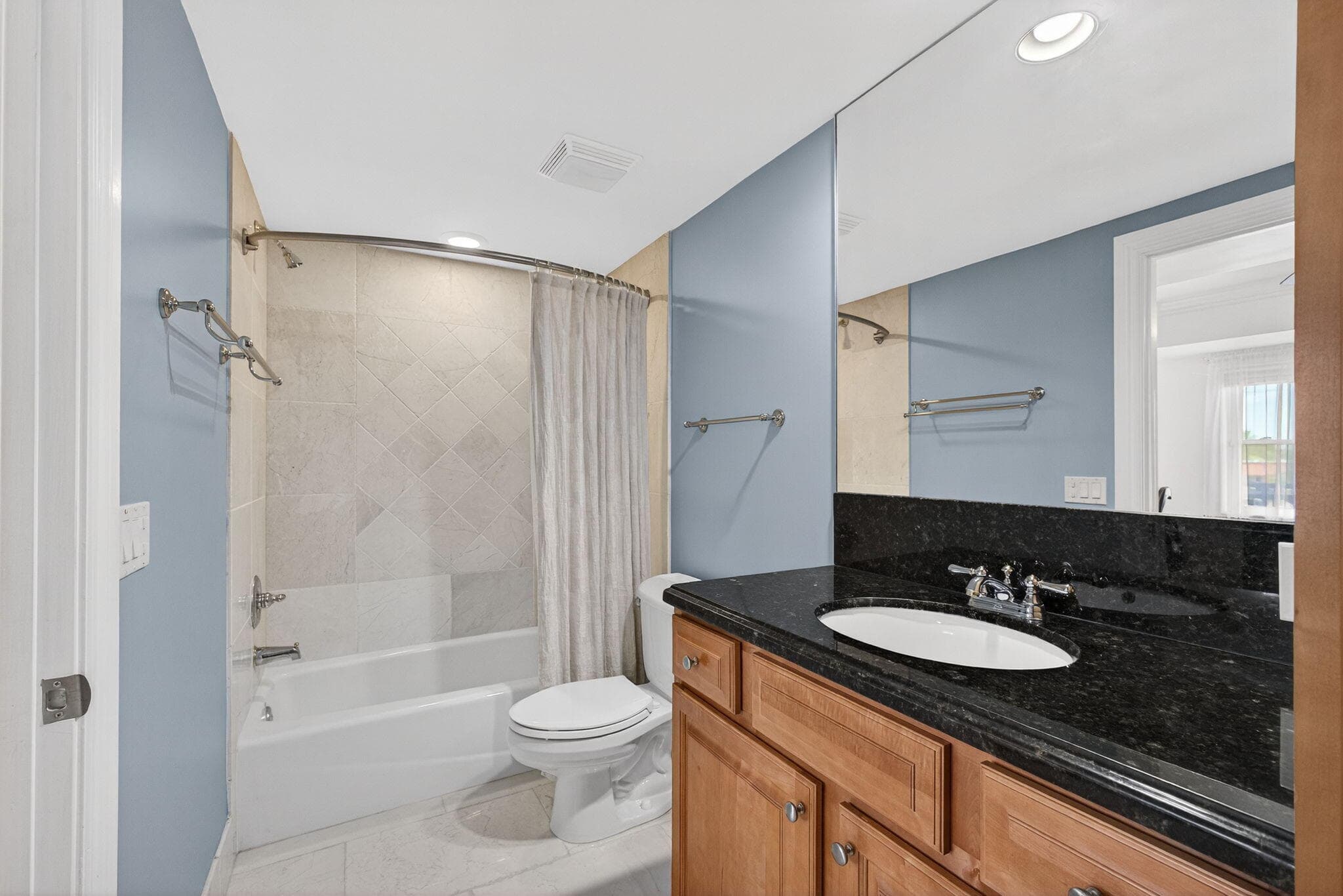 129 S Golfview Road 7, Lake Worth Beach, FL 33460 — photo 26 of 79