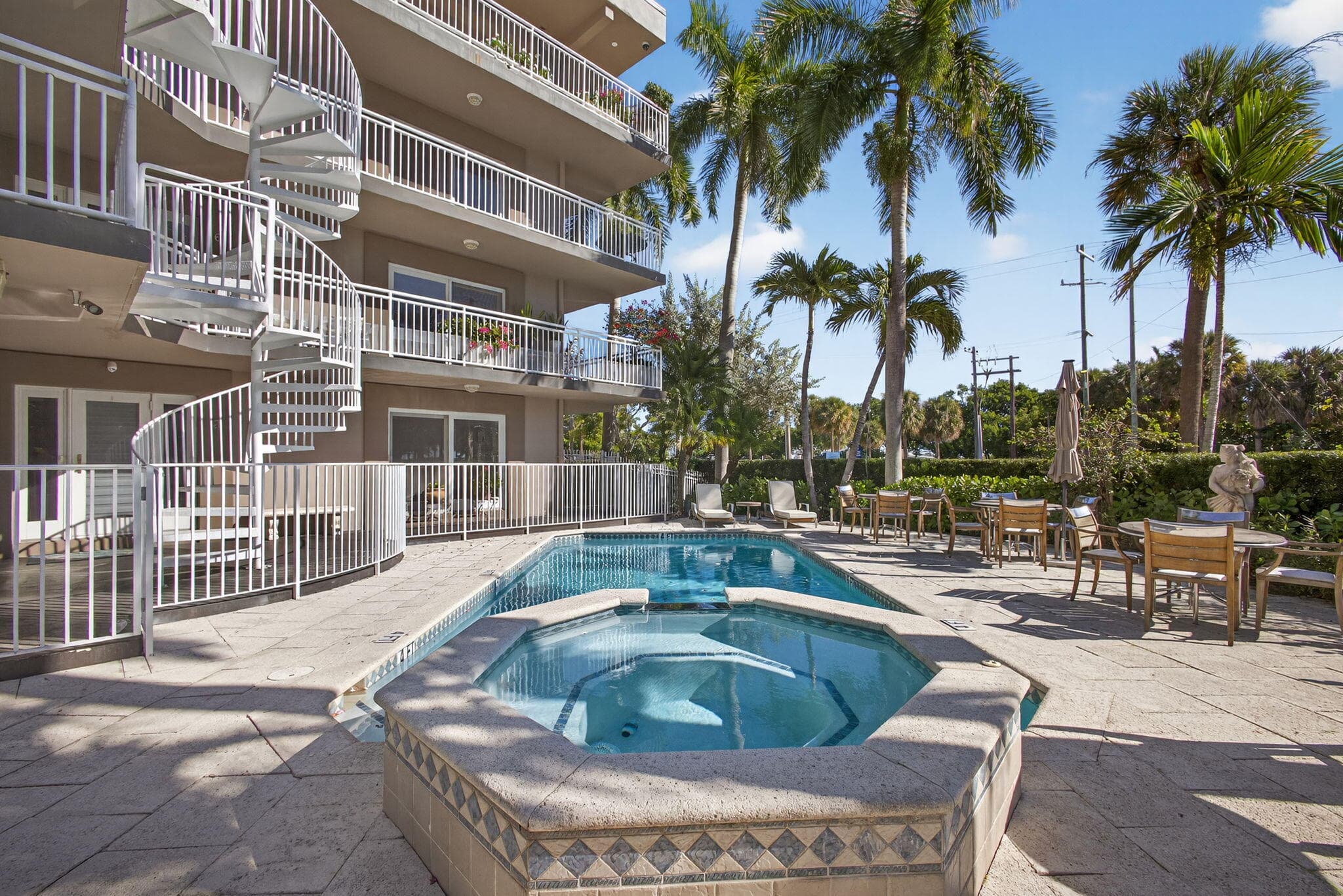 129 S Golfview Road 7, Lake Worth Beach, FL 33460 — photo 52 of 79