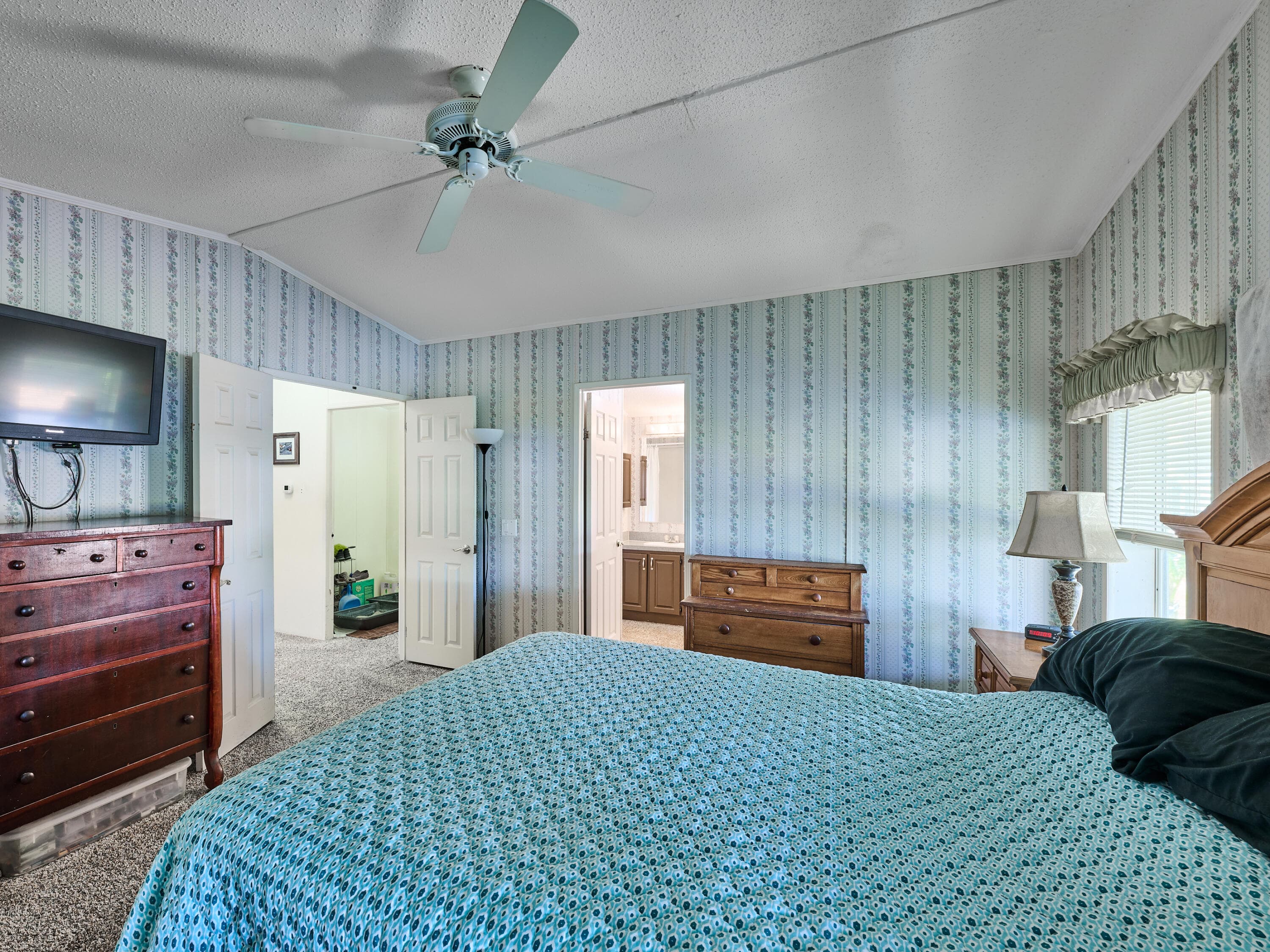 11055 SE Federal Highway 86, Hobe Sound, FL 33455 — photo 24 of 46