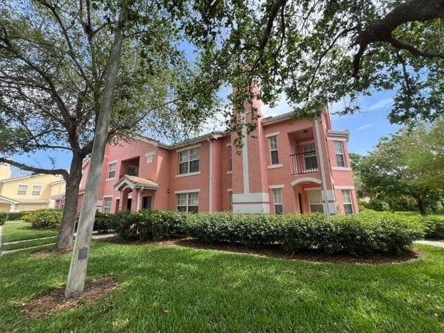 132 SW Peacock Boulevard 17-104, Port St. Lucie, FL 34986 — photo 19 of 26