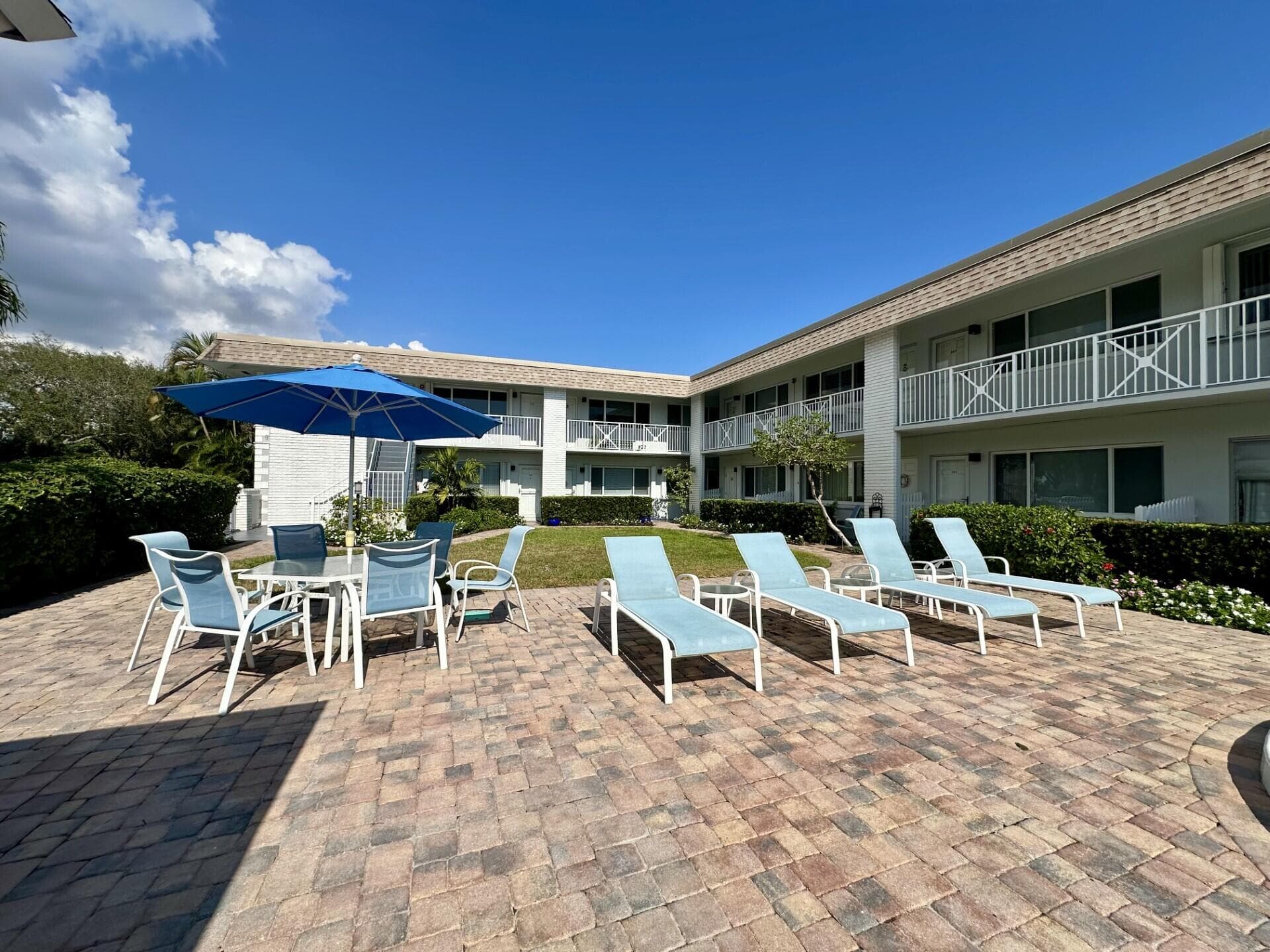 1001 NE 8th Avenue 102, Delray Beach, FL 33483 — photo 22 of 23