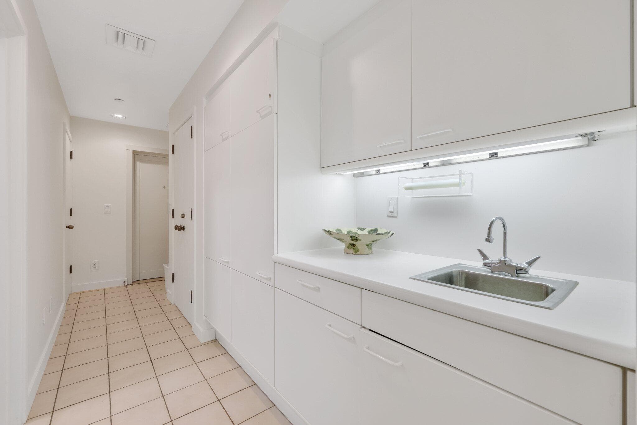2 N Breakers Row S32, Palm Beach, FL 33480 — photo 33 of 77