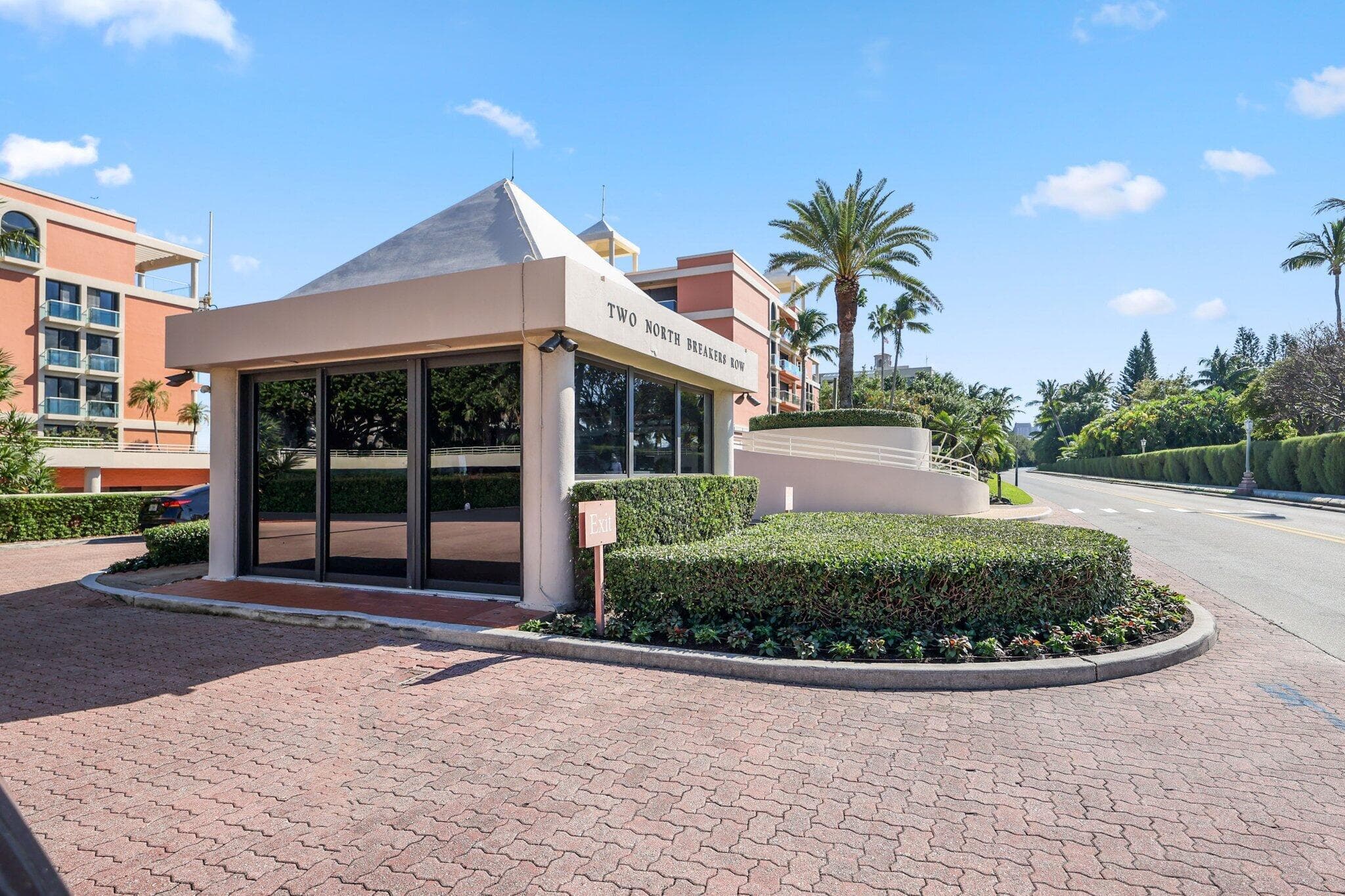 2 N Breakers Row S32, Palm Beach, FL 33480 — photo 70 of 77