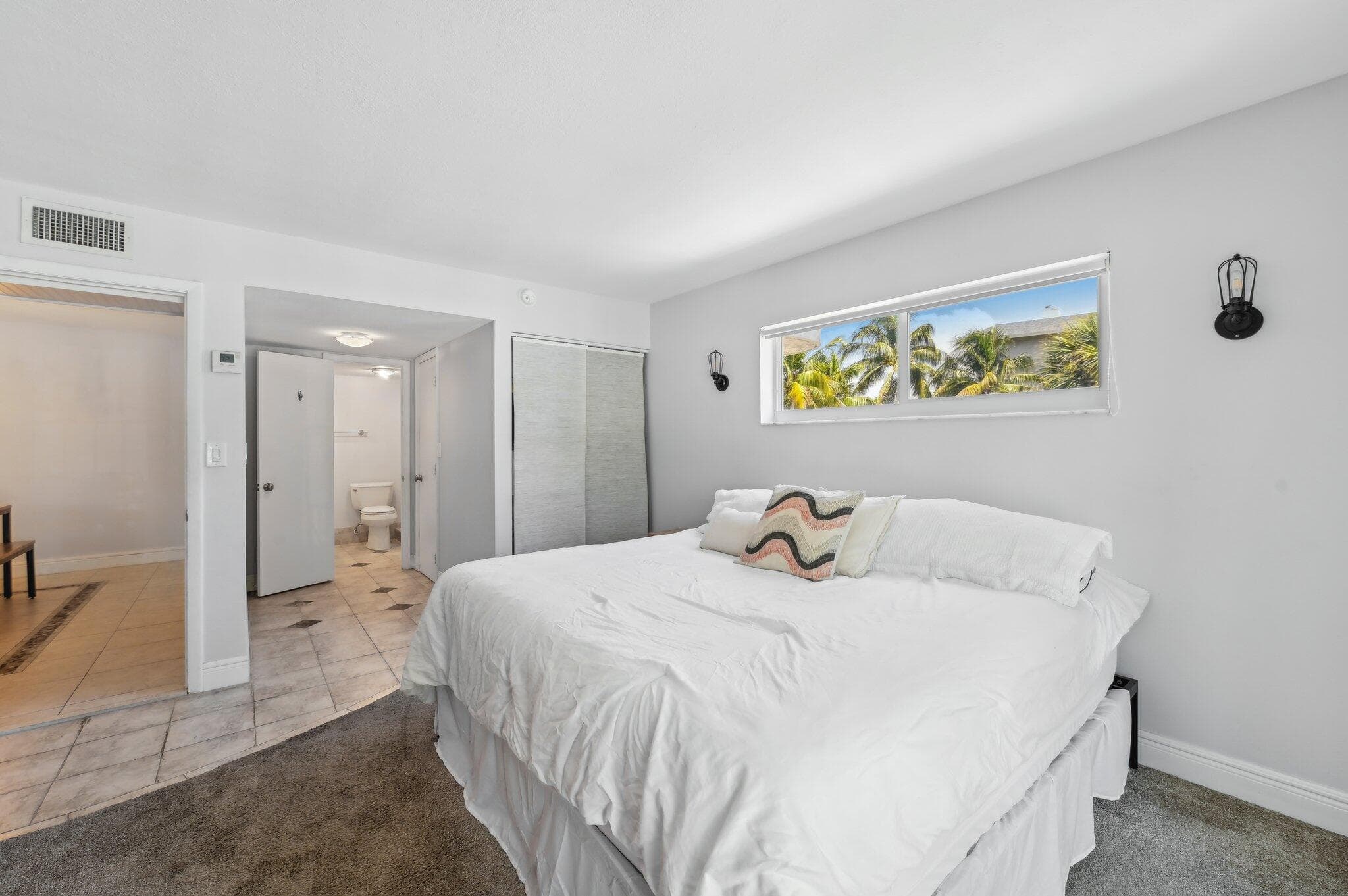 3909 N Ocean Boulevard 215, Fort Lauderdale, FL 33308 — photo 11 of 22