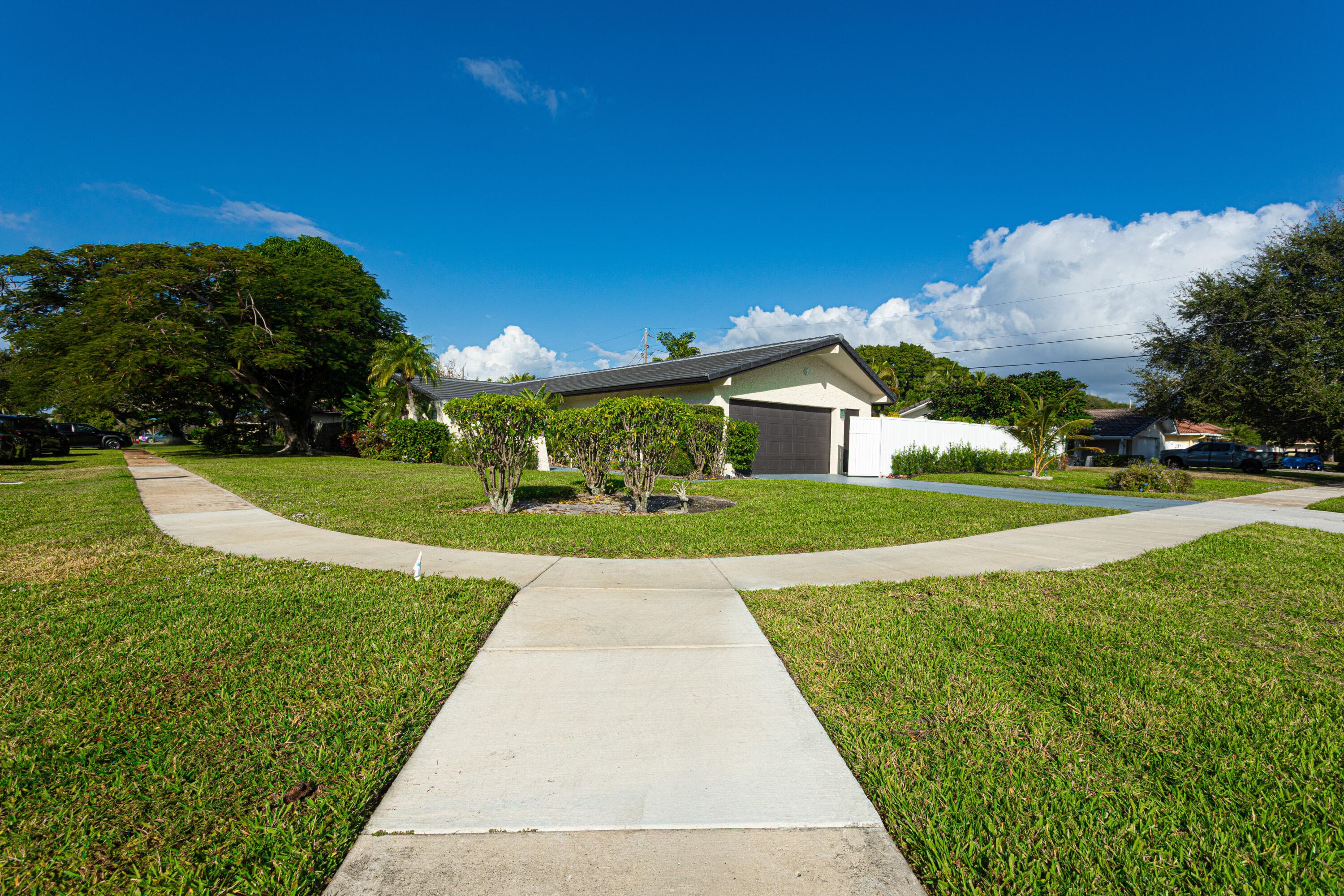 2013 Ardley Road, North Palm Beach, FL 33408 — photo 6 of 67