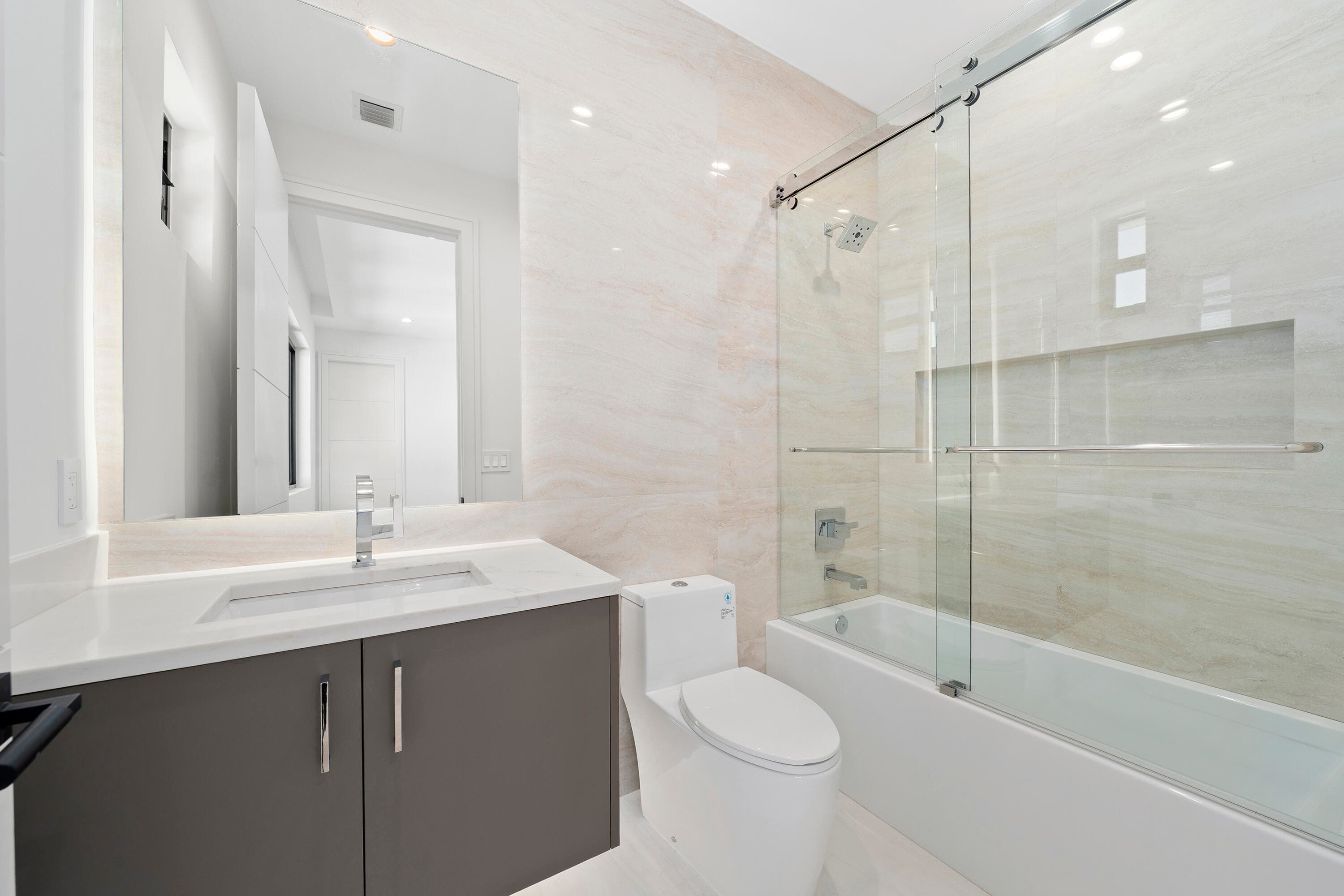 2880 NE 9th Street, Pompano Beach, FL 33062 — photo 58 of 62