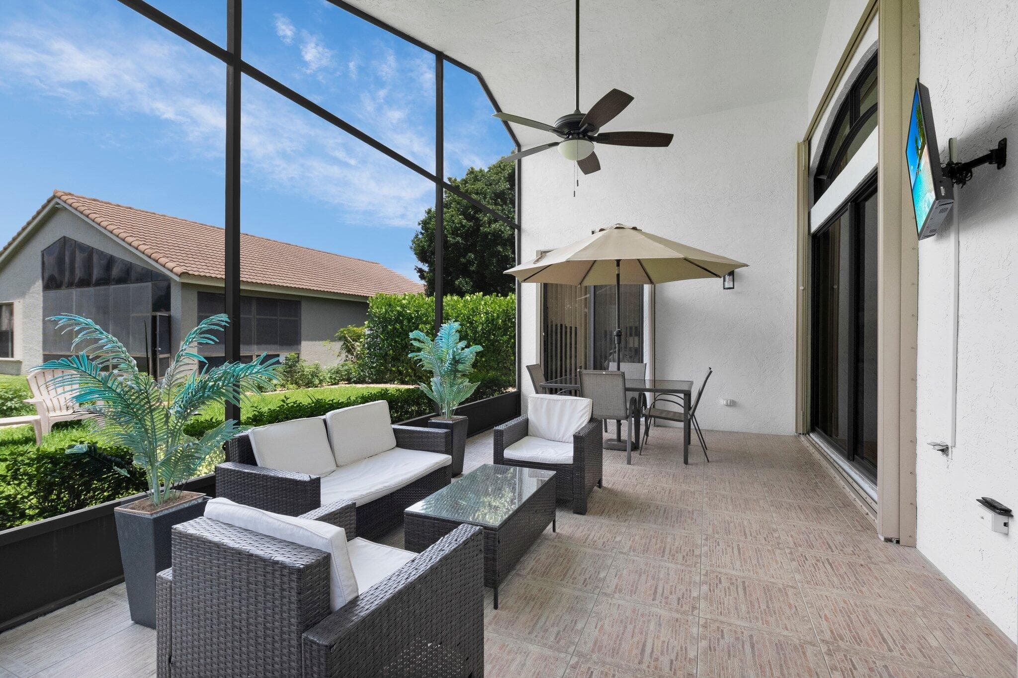 10393 Lexington Circle S, Boynton Beach, FL 33436 — photo 11 of 52