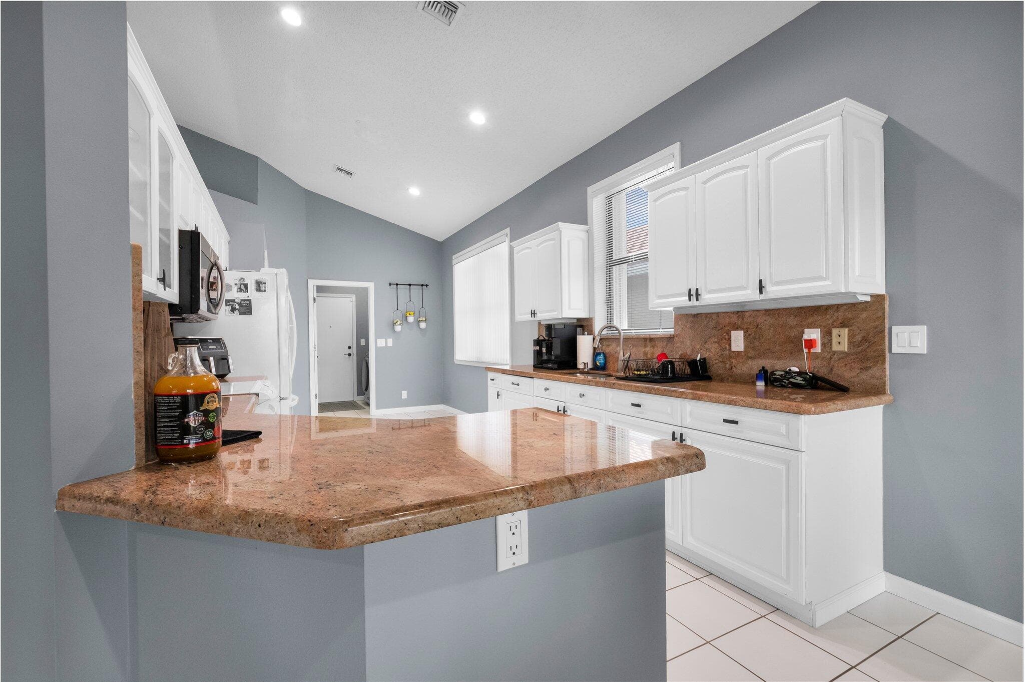 10393 Lexington Circle S, Boynton Beach, FL 33436 — photo 27 of 52