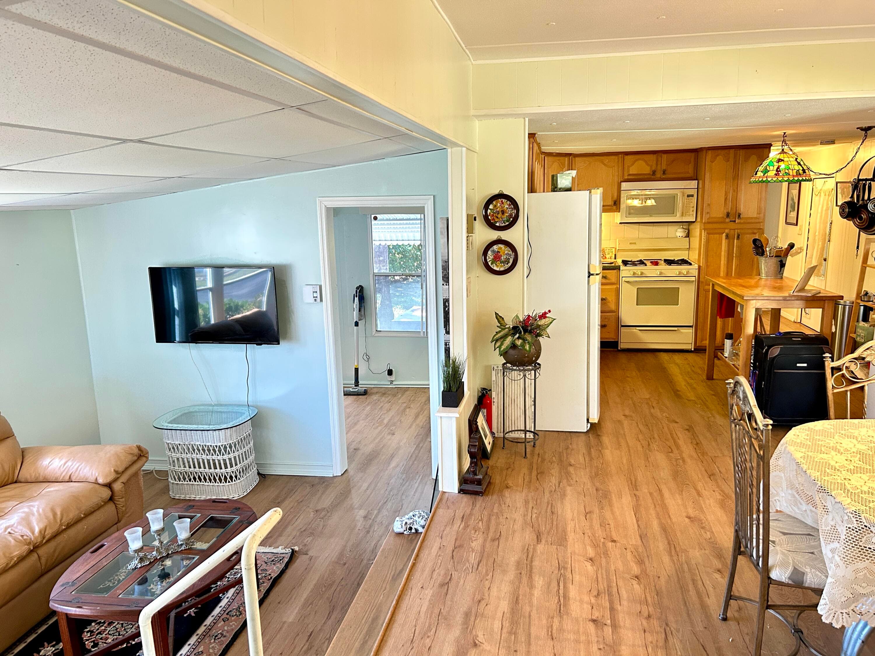 425 E Bougainvillea Drive, Deerfield Beach, FL 33442 — photo 21 of 42