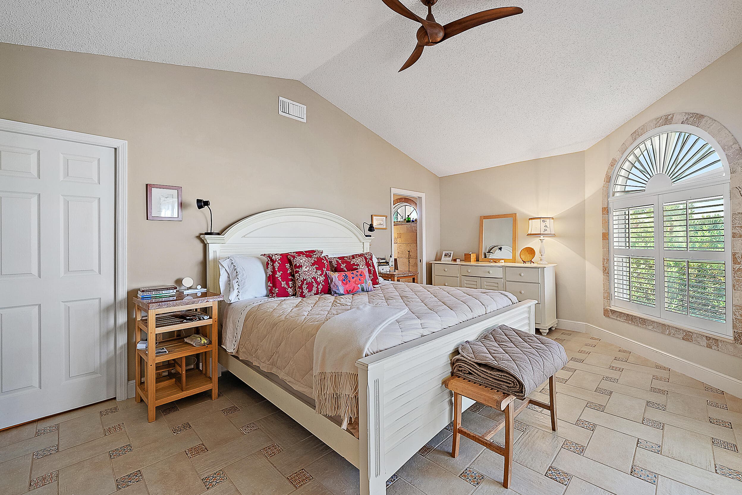 2608 Fairway Drive N, Jupiter, FL 33477 — photo 8 of 25