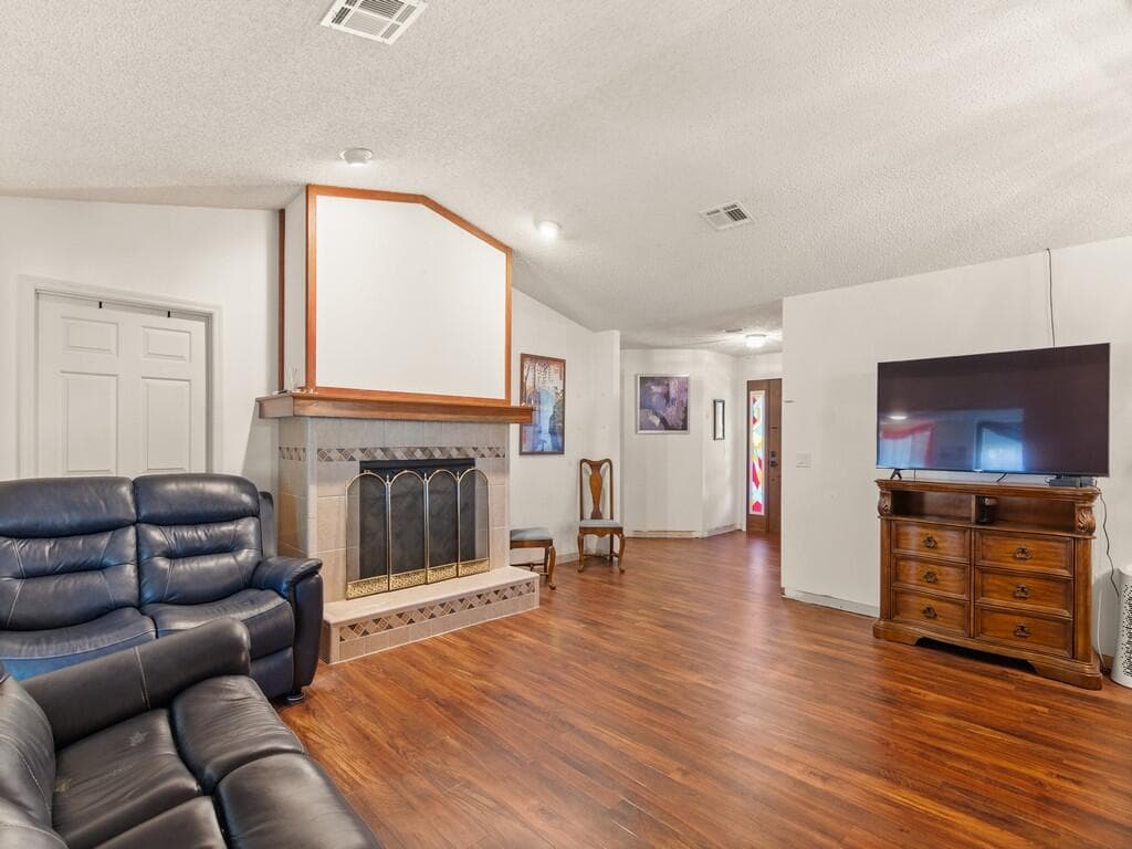6130 60th Court, Vero Beach, FL 32967 — photo 11 of 53