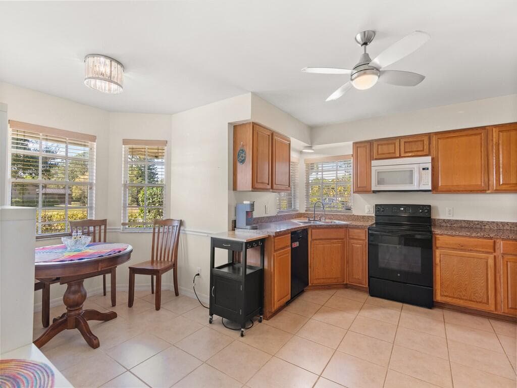 6130 60th Court, Vero Beach, FL 32967 — photo 14 of 53