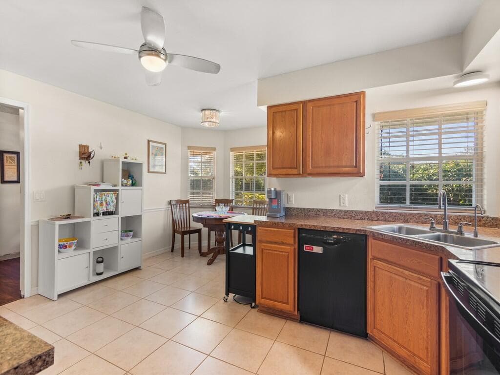6130 60th Court, Vero Beach, FL 32967 — photo 16 of 53
