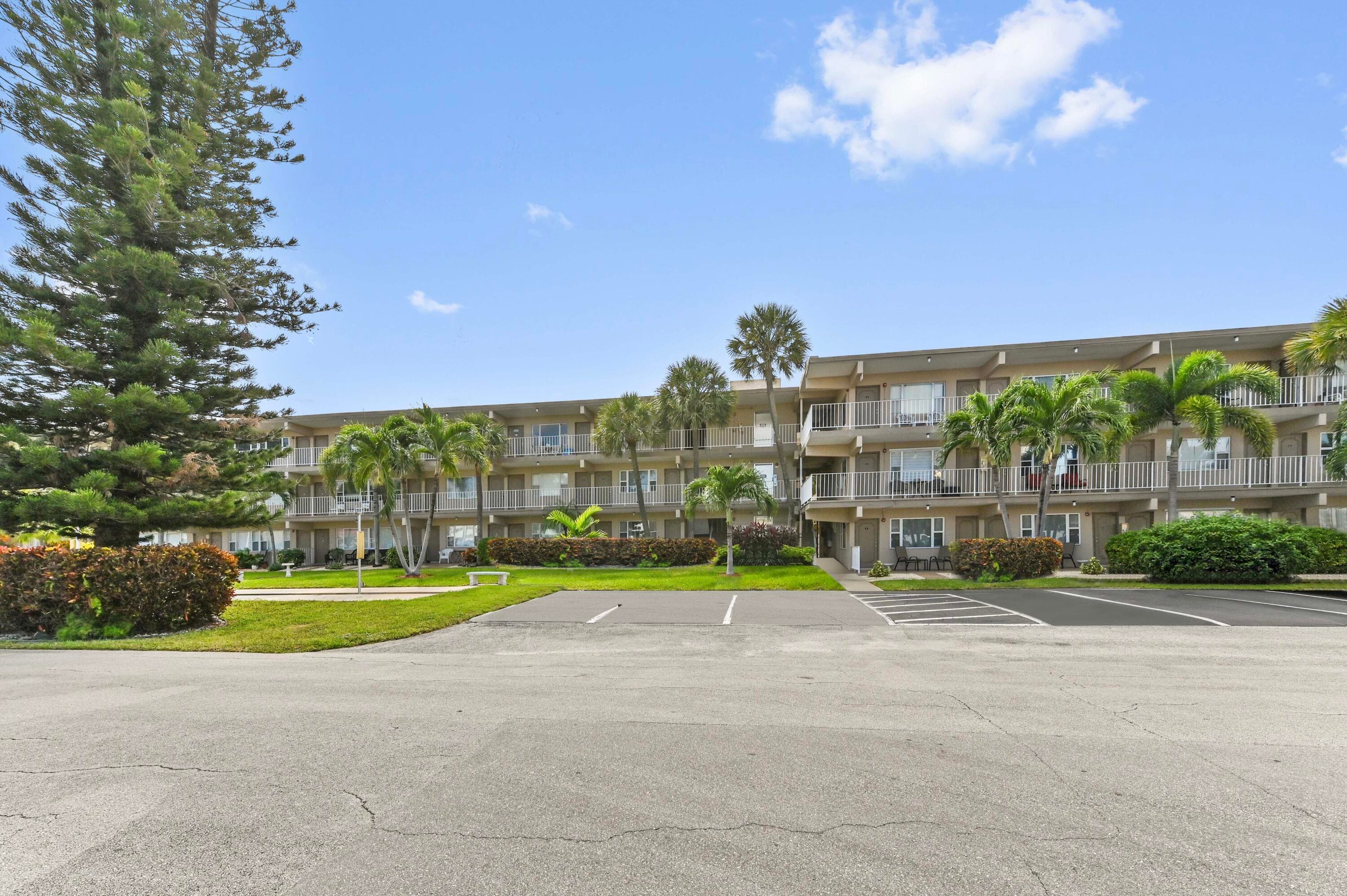3200 NE 7th Court 205b, Pompano Beach, FL 33062 — photo 1 of 22
