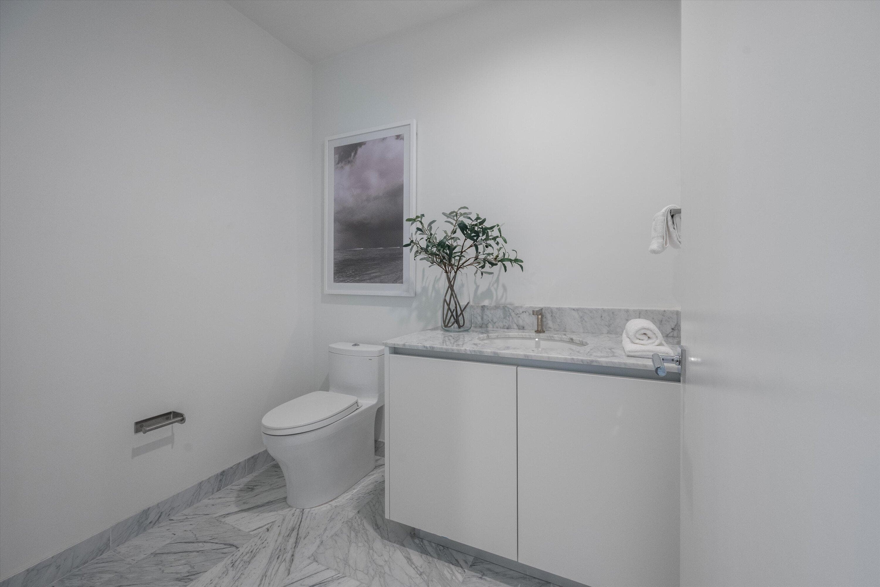 1333 S Flagler Drive 2201, West Palm Beach, FL 33401 — photo 16 of 39