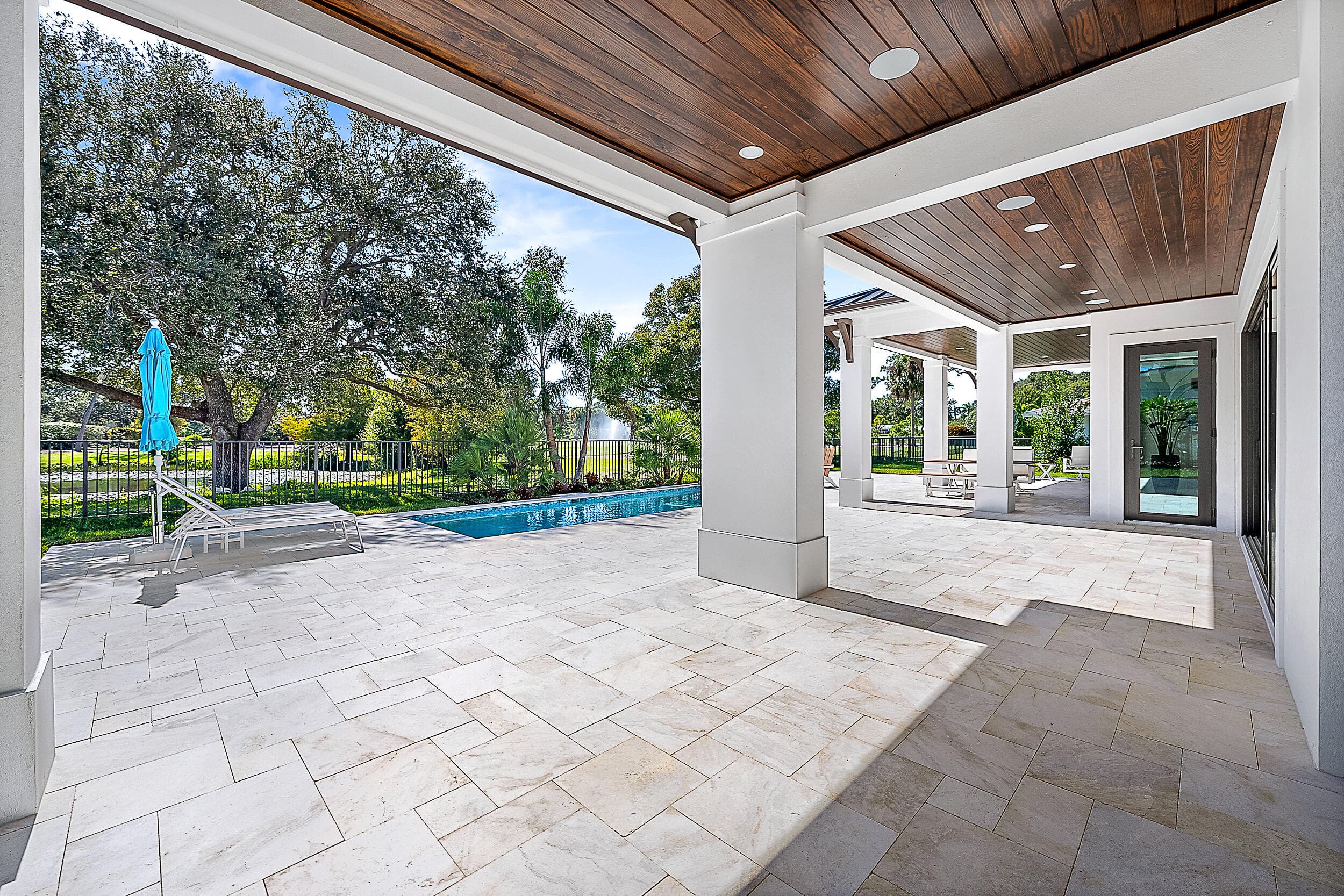 325 Fairway N, Tequesta, FL 33469 — photo 8 of 50