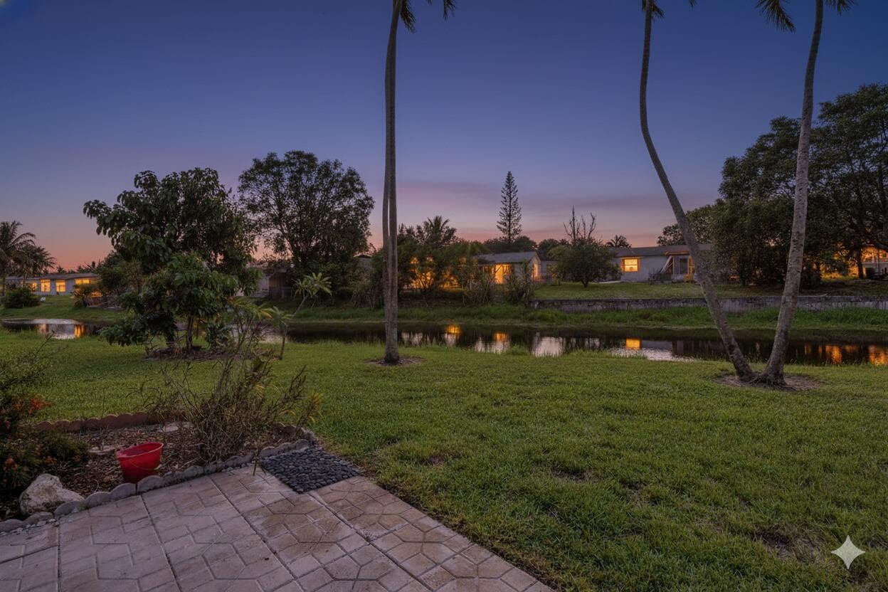 2901 NW 46th Avenue 101, Lauderdale Lakes, FL 33313 — photo 32 of 58