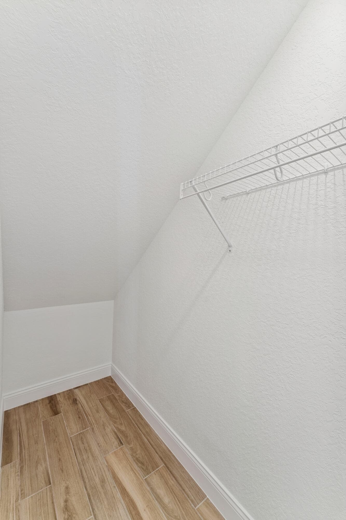 176 SE Birch Terrace 208, Stuart, FL 34997 — photo 6 of 29