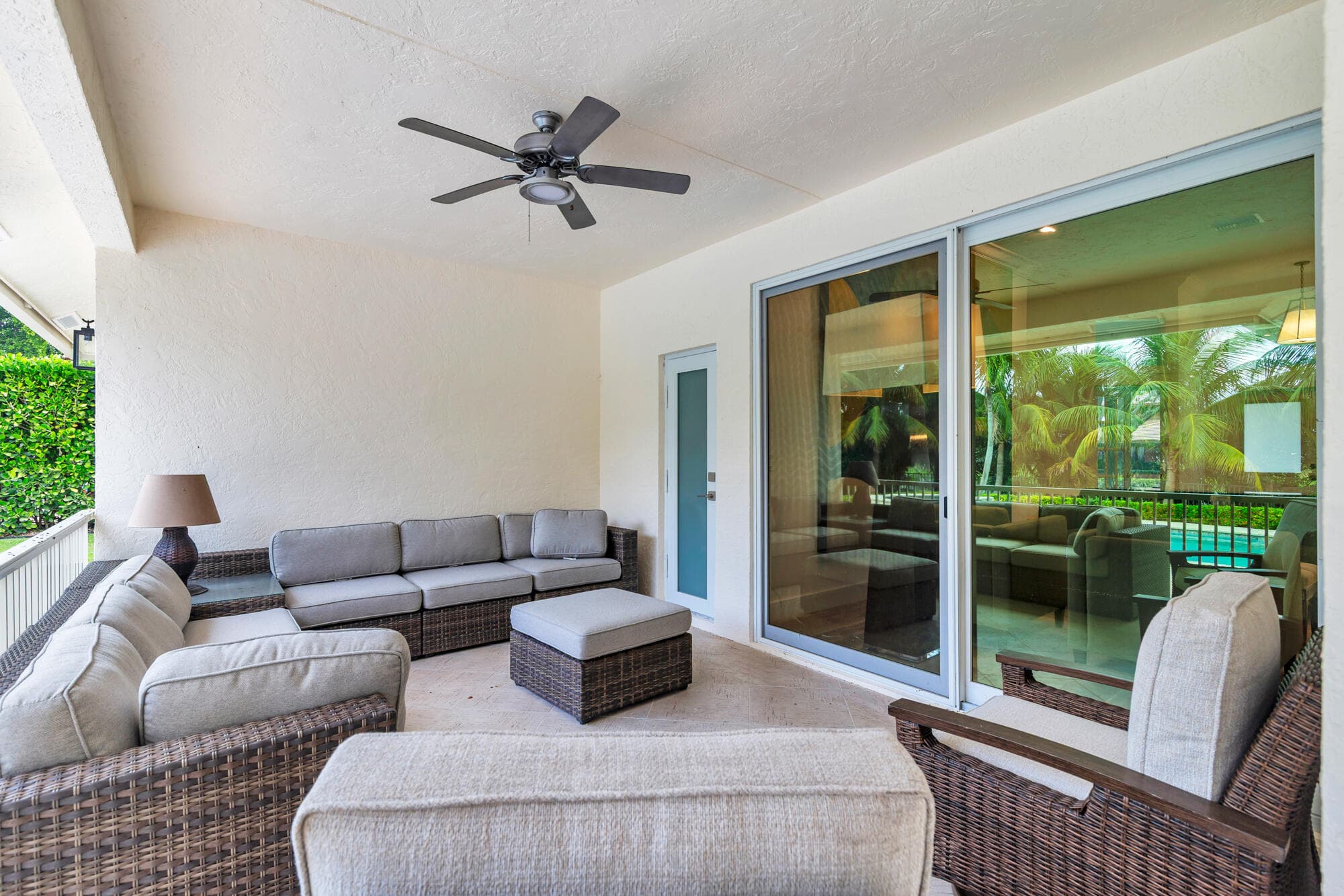 3317 Embassy Drive, West Palm Beach, FL 33401 — photo 23 of 42