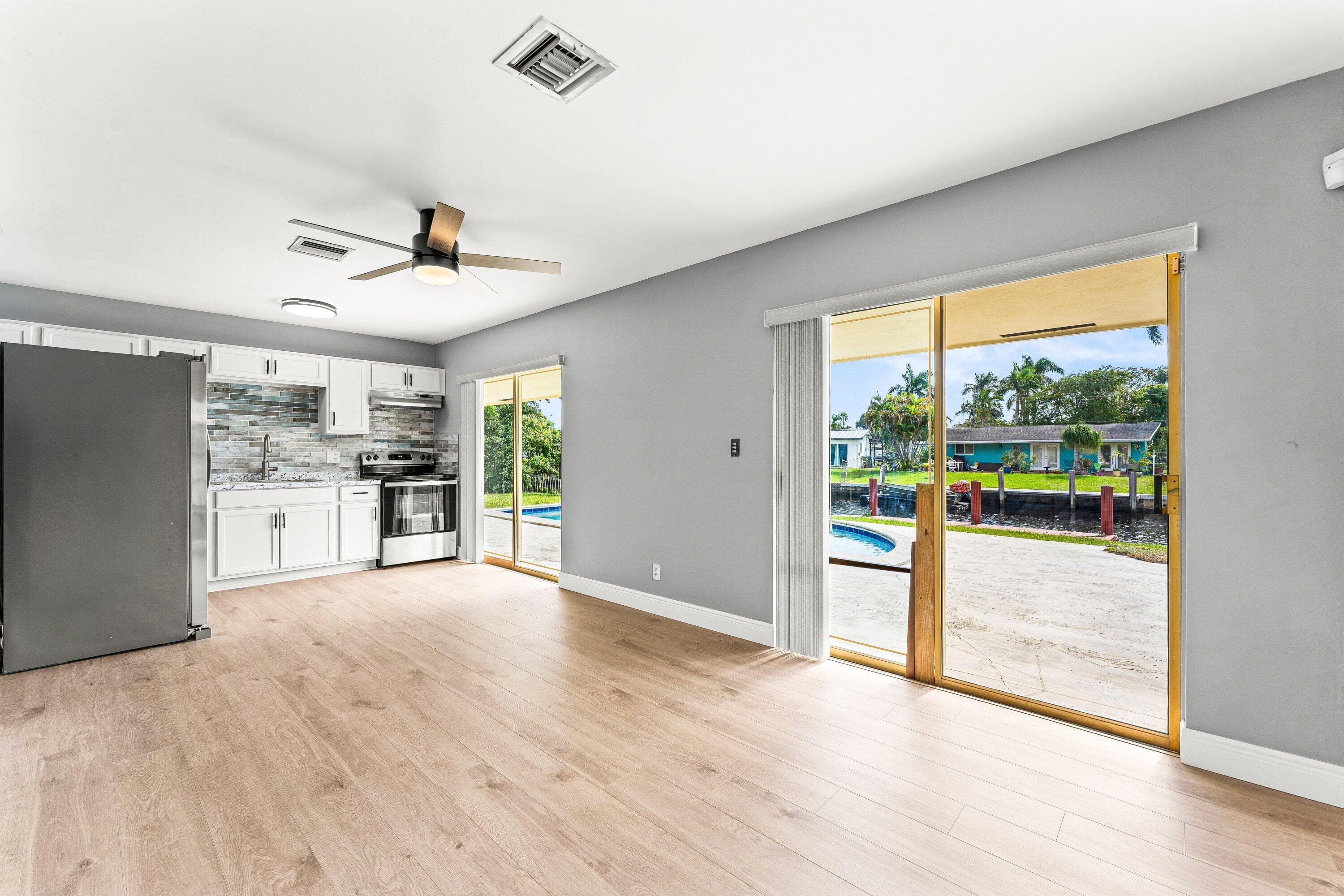 2000 NW 33rd Court, Oakland Park, FL 33309 — photo 11 of 47