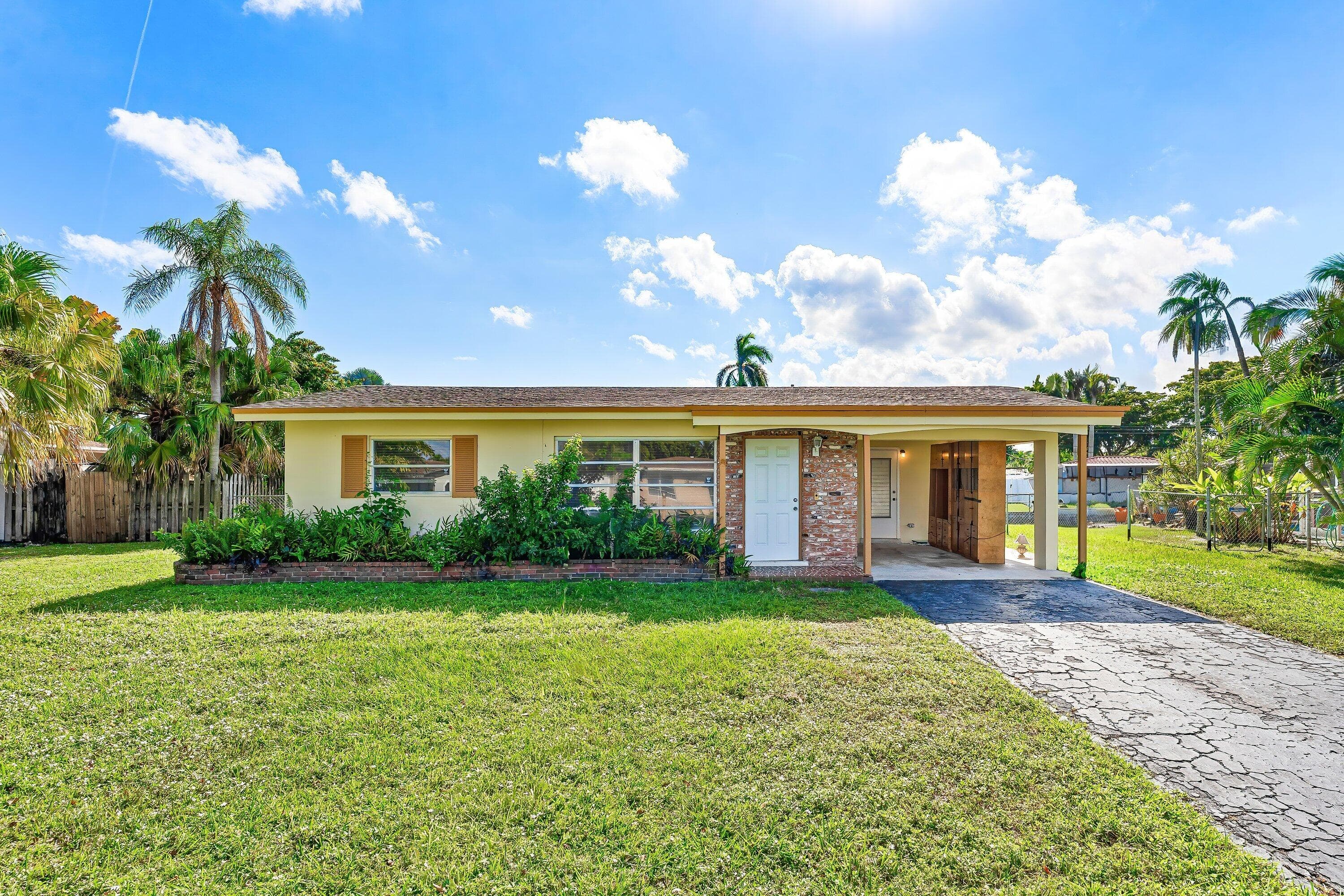 2000 NW 33rd Court, Oakland Park, FL 33309 — photo 8 of 47
